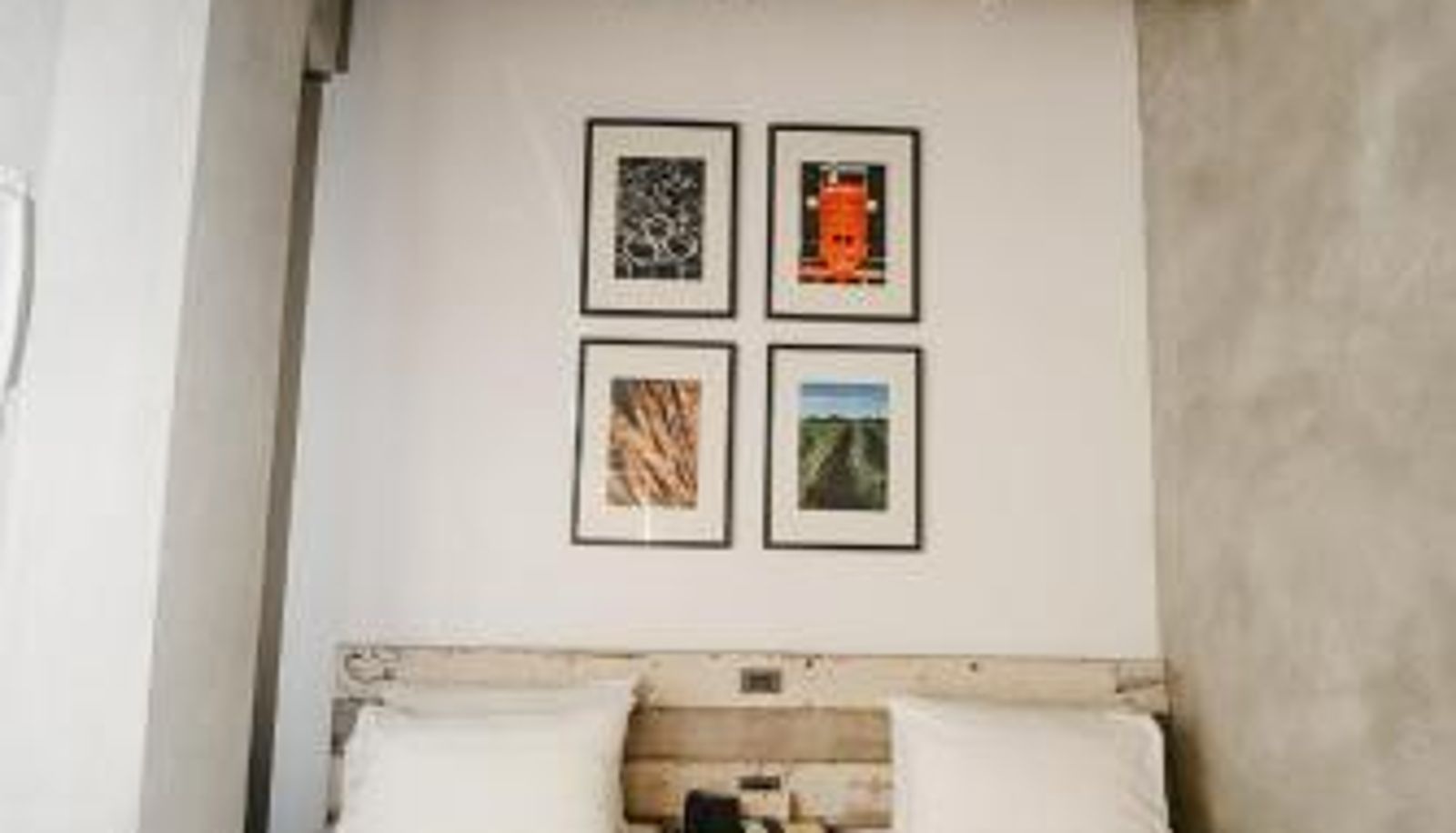 Camera - The Bricks Hotel