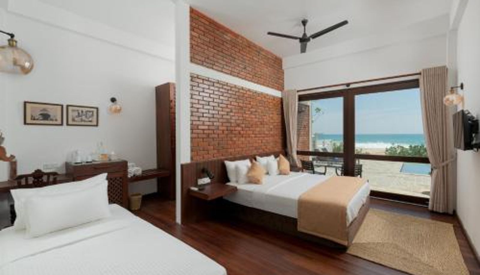 Driepersoonskamer - Bungalow By The Beach