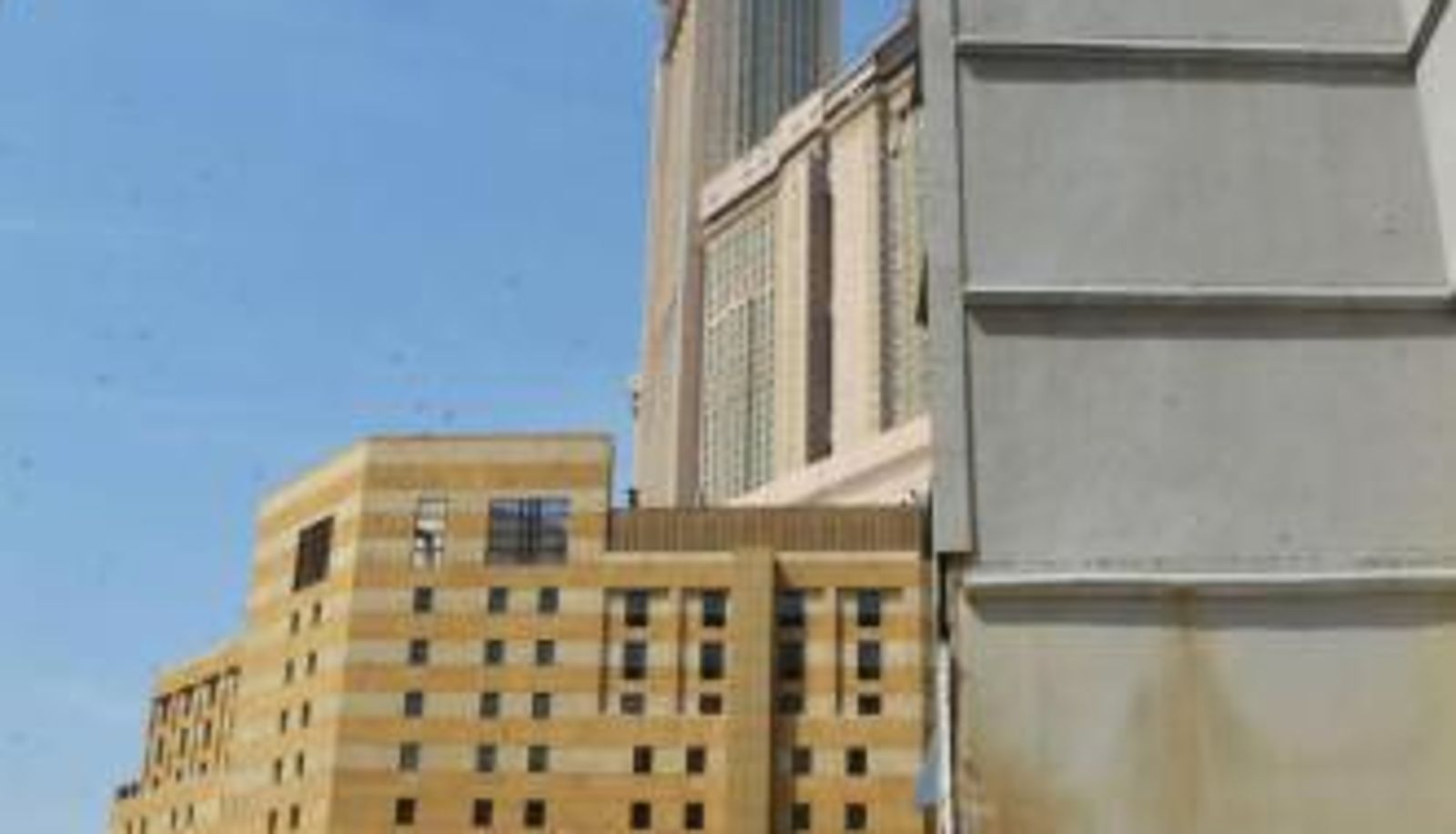Info - Hamad Saif Batal Hotel