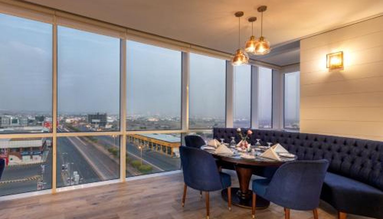 Info - Nivel Hotel Abha