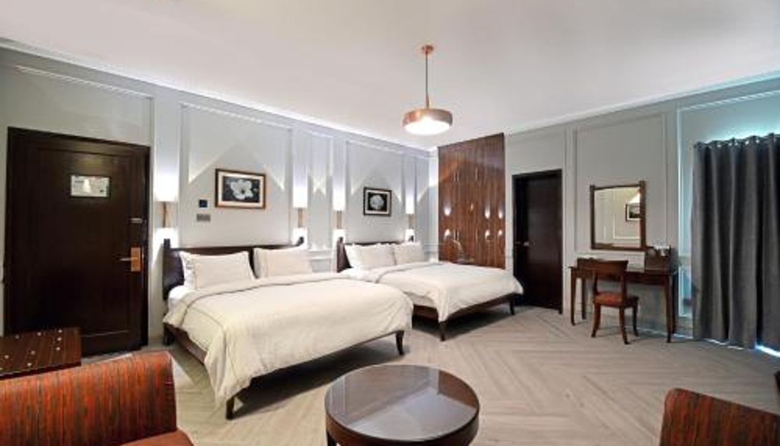 Familienzimmer - The Residency Hotel