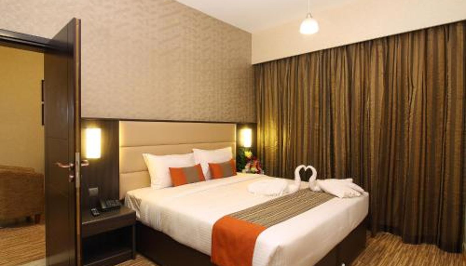 Suite - Florida Al Souq Hotel (Previously Known Flora Al Souq Hotel)