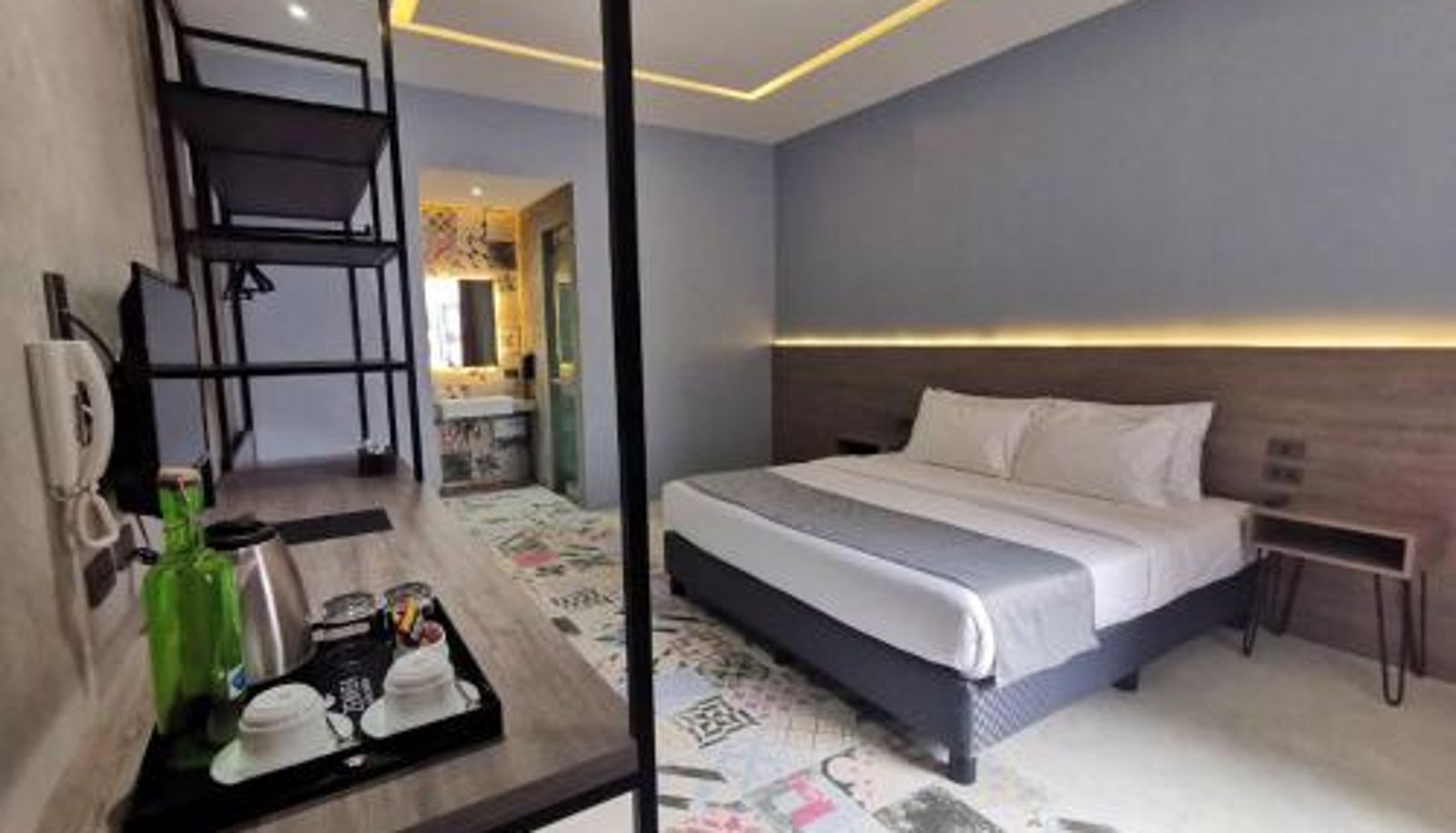 Room - Zenvea Hotel