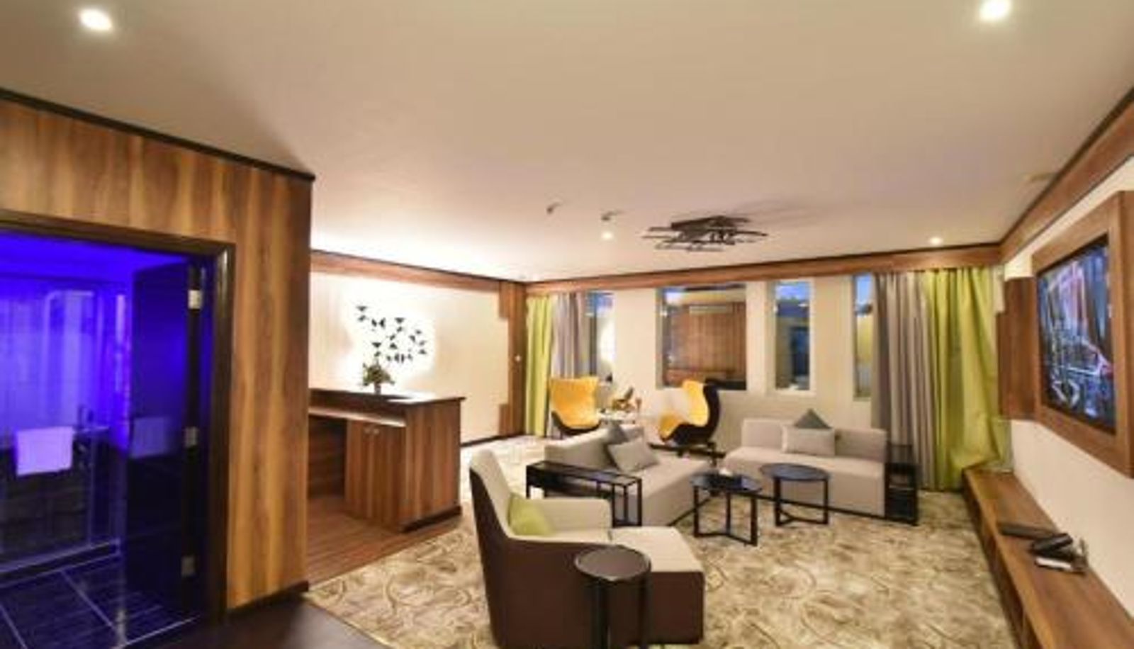 Suite - The District Hotel Najran