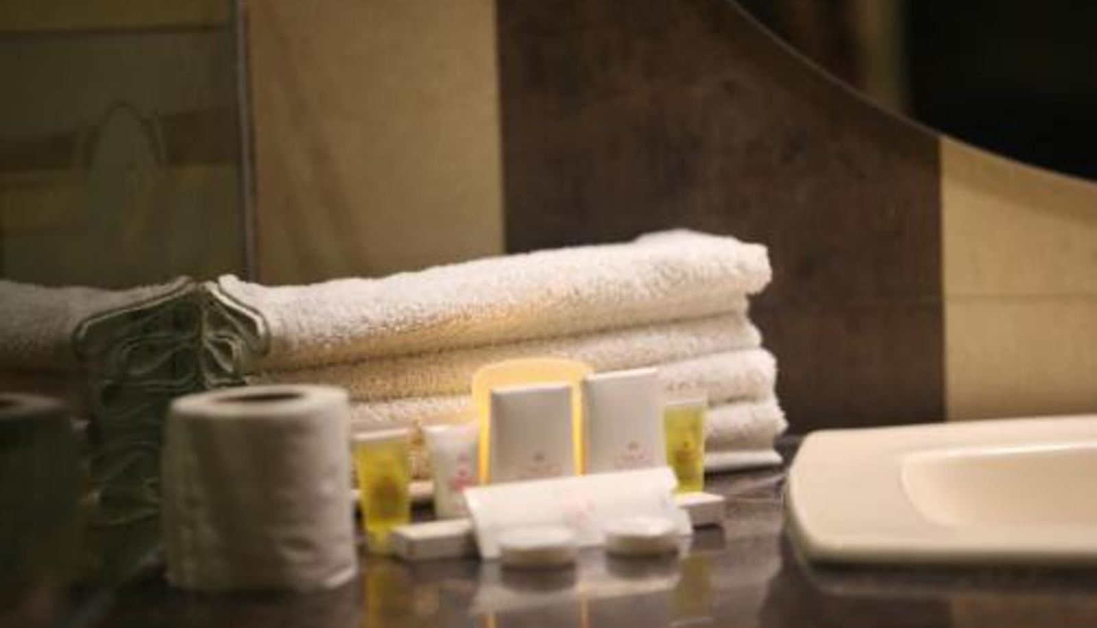 Suite - Lahore Continental Hotel