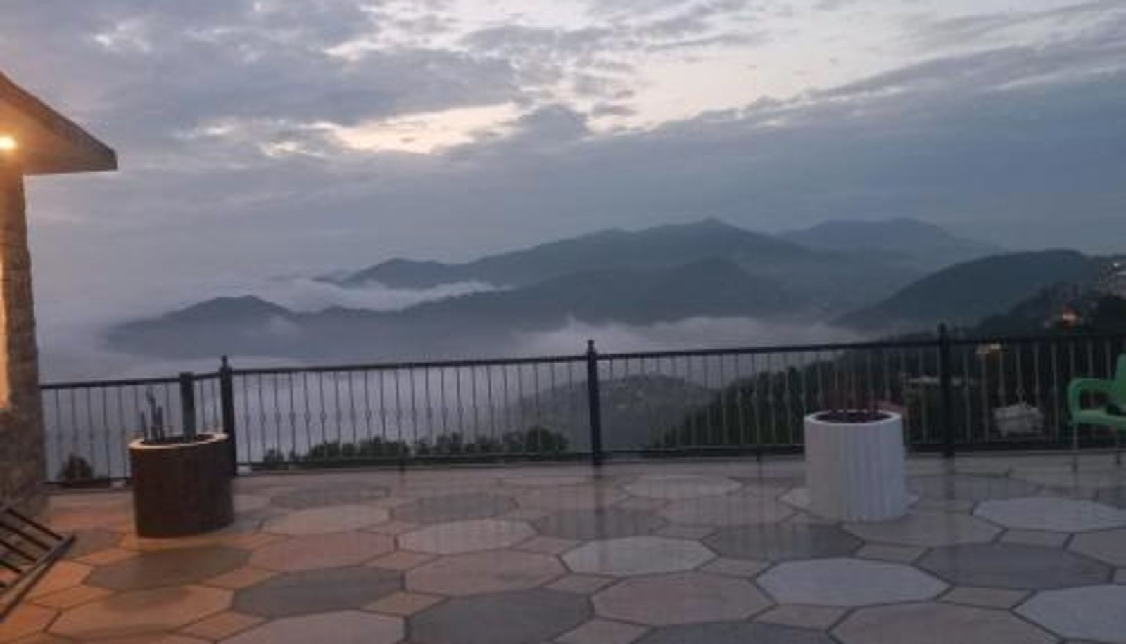 Zimmer mit Balkon - LORDS HOTEL PINDI POINT MURREE