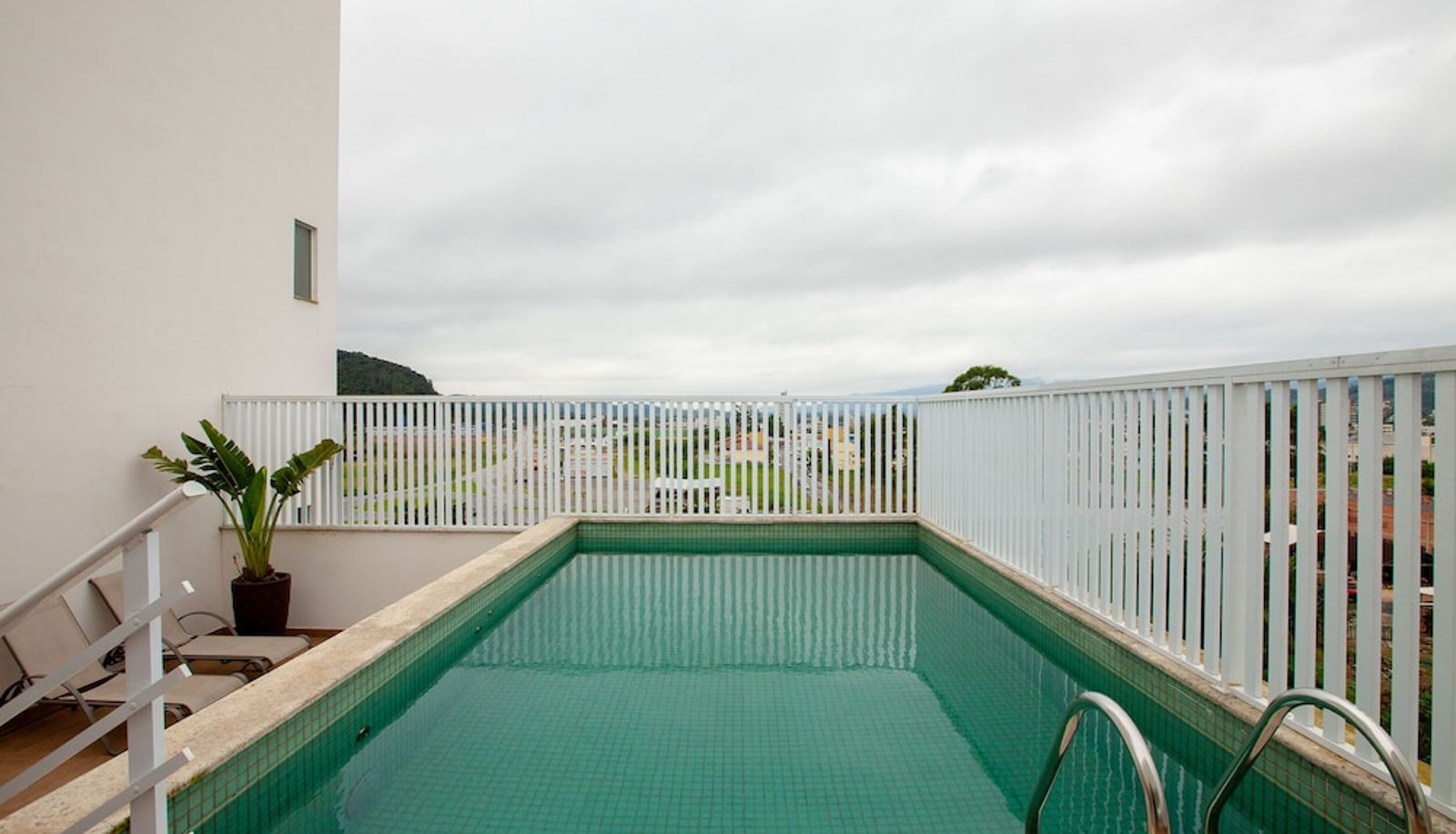 Piscine - Tri Hotel São João Batista