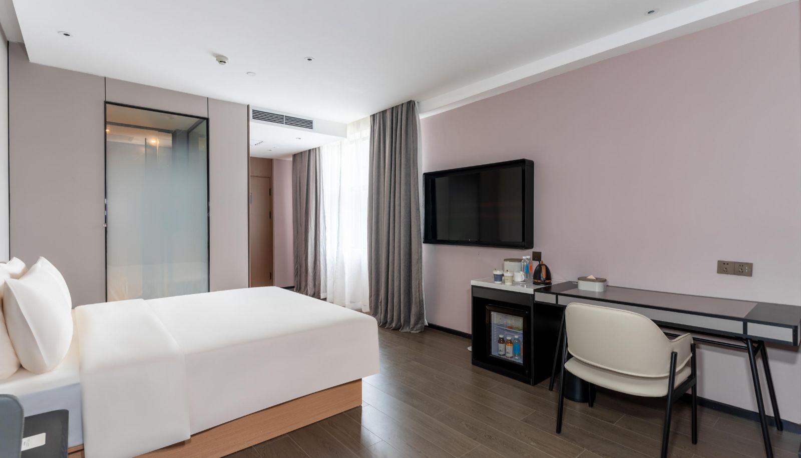 Room - Zhuhai Gongbei Port High Speed Rail Station Atour X Hotel