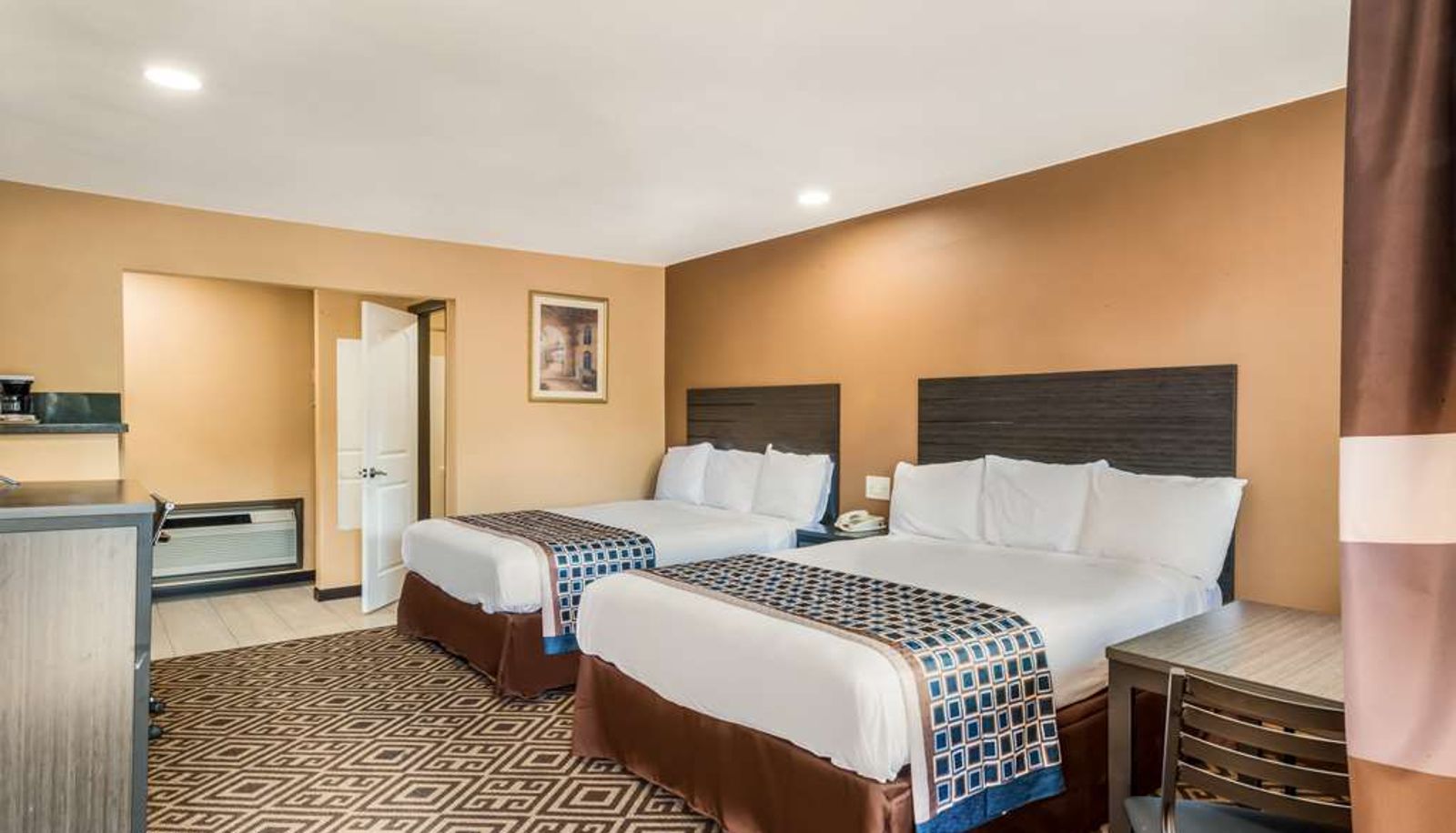 Quadrupla - Americas Best Value Inn Ukiah