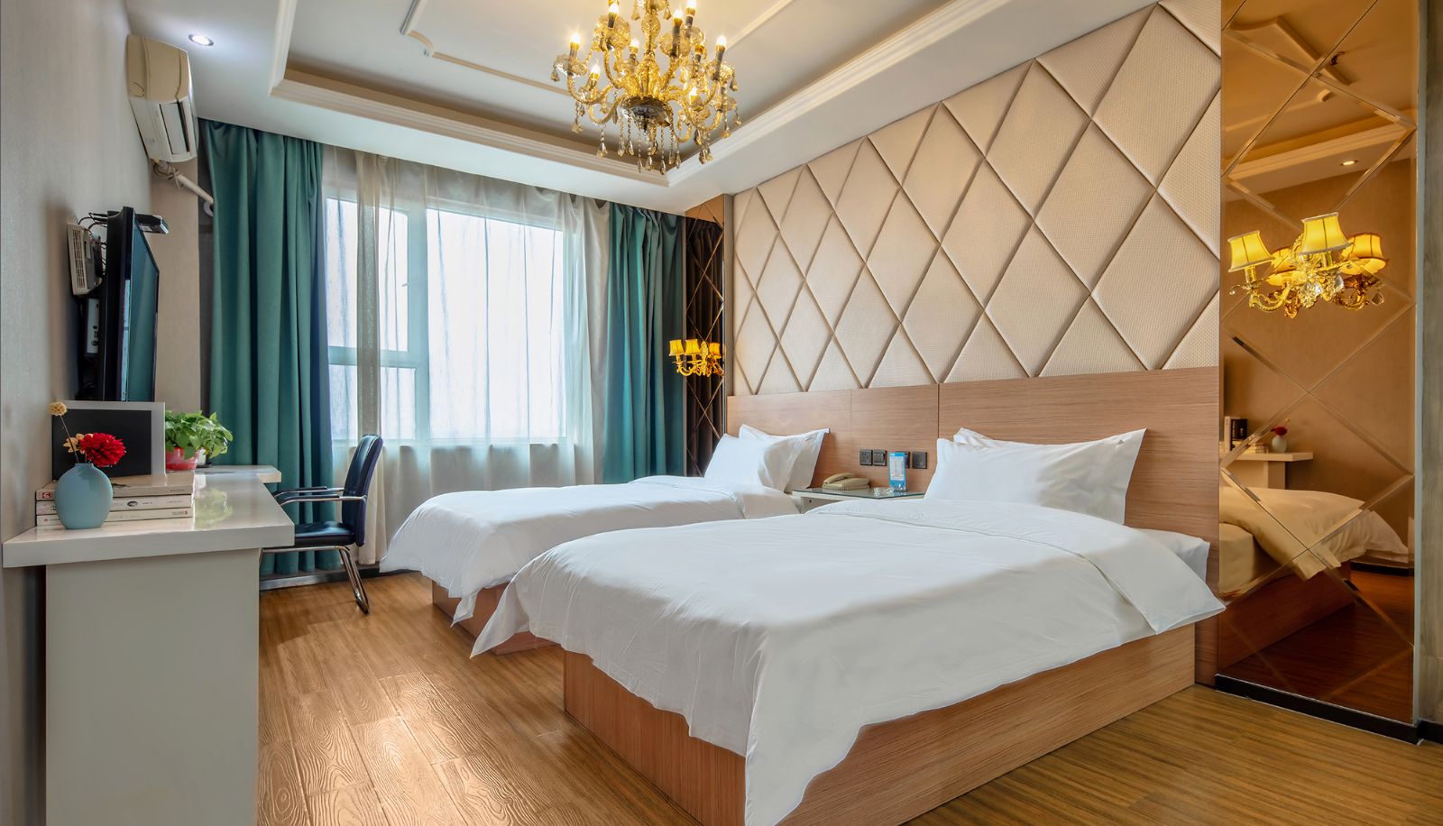 Camera - Yilai Lvliang Jiaocheng Bus Station Hotel