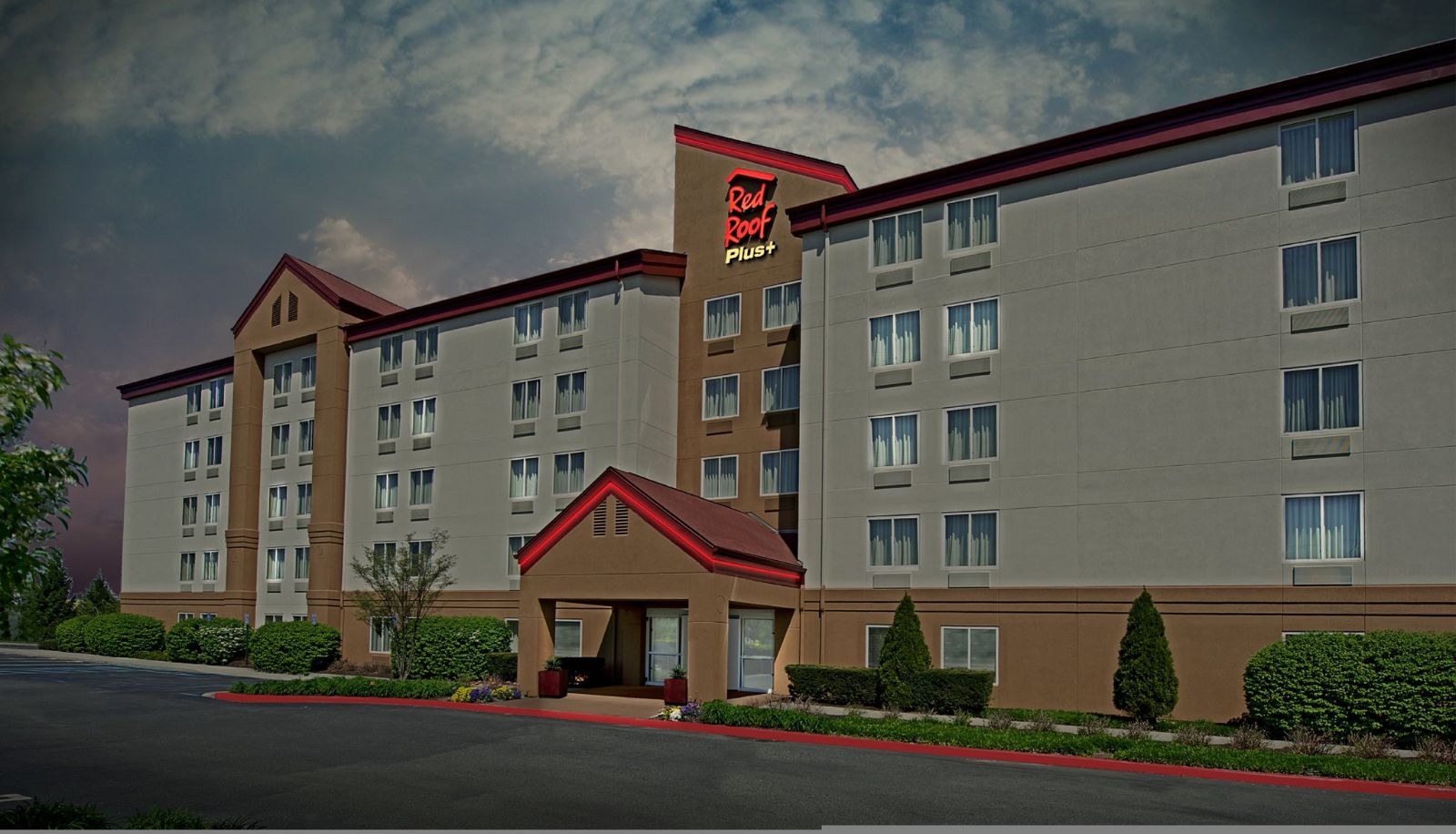 Info - Red Roof PLUS+ Long Island - Garden City