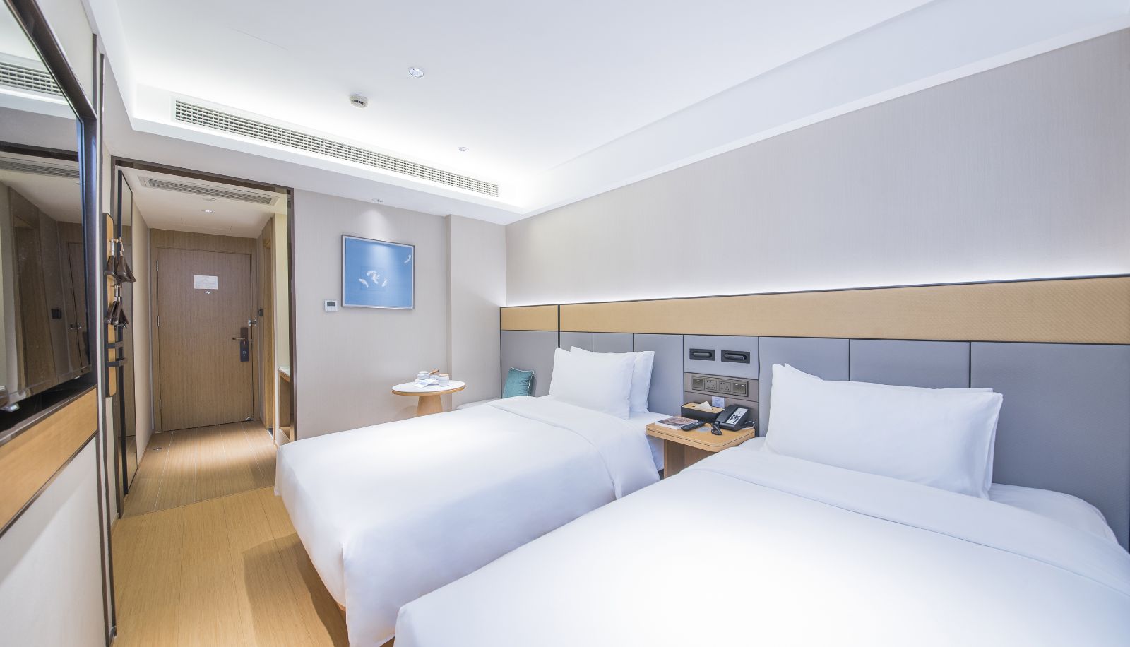 Room - Weihai Road Hotel Shanghai People's Square