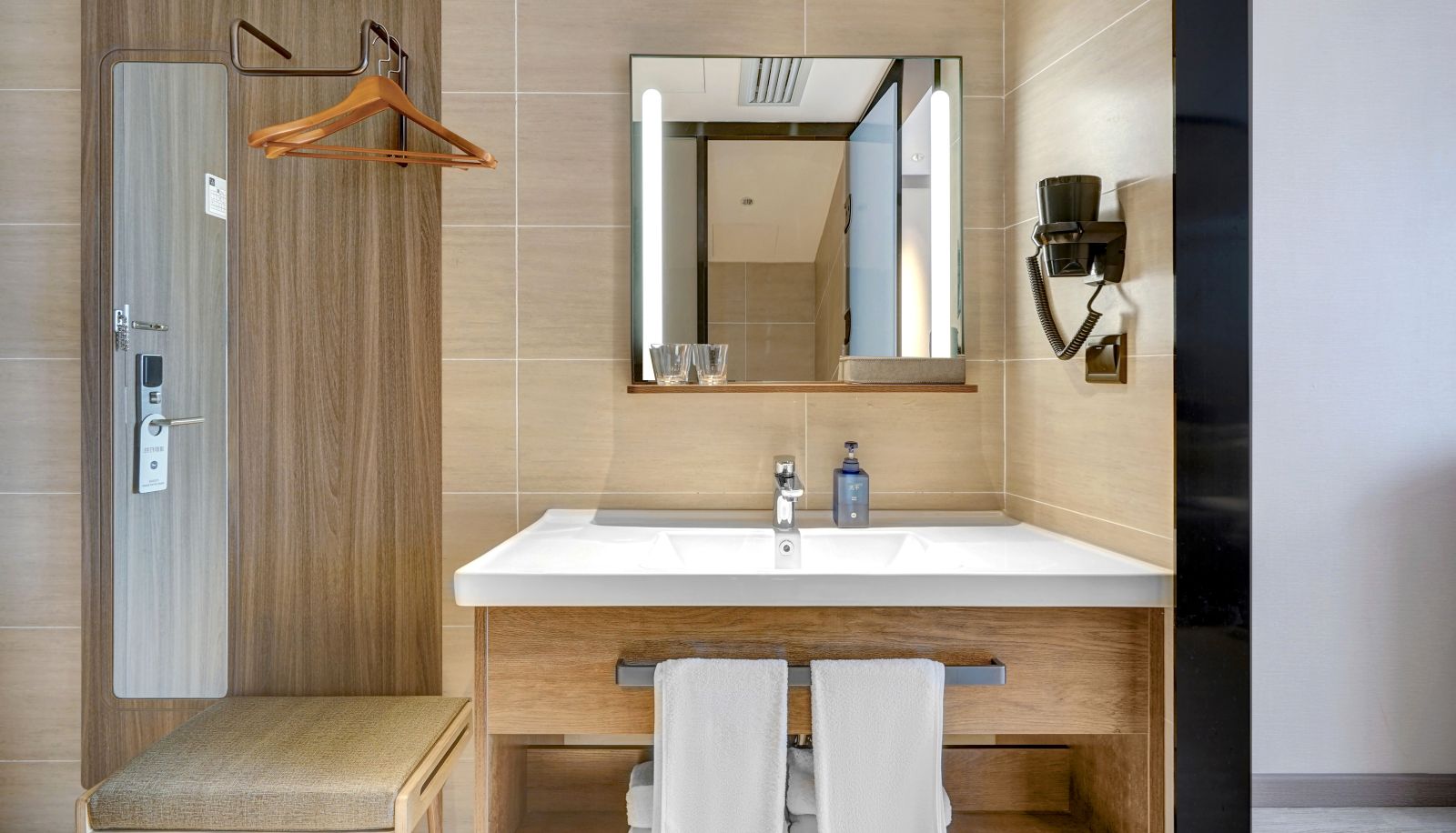 Info - Hanting Harbin Songbei rongchuang Shimao Avenue Hotel