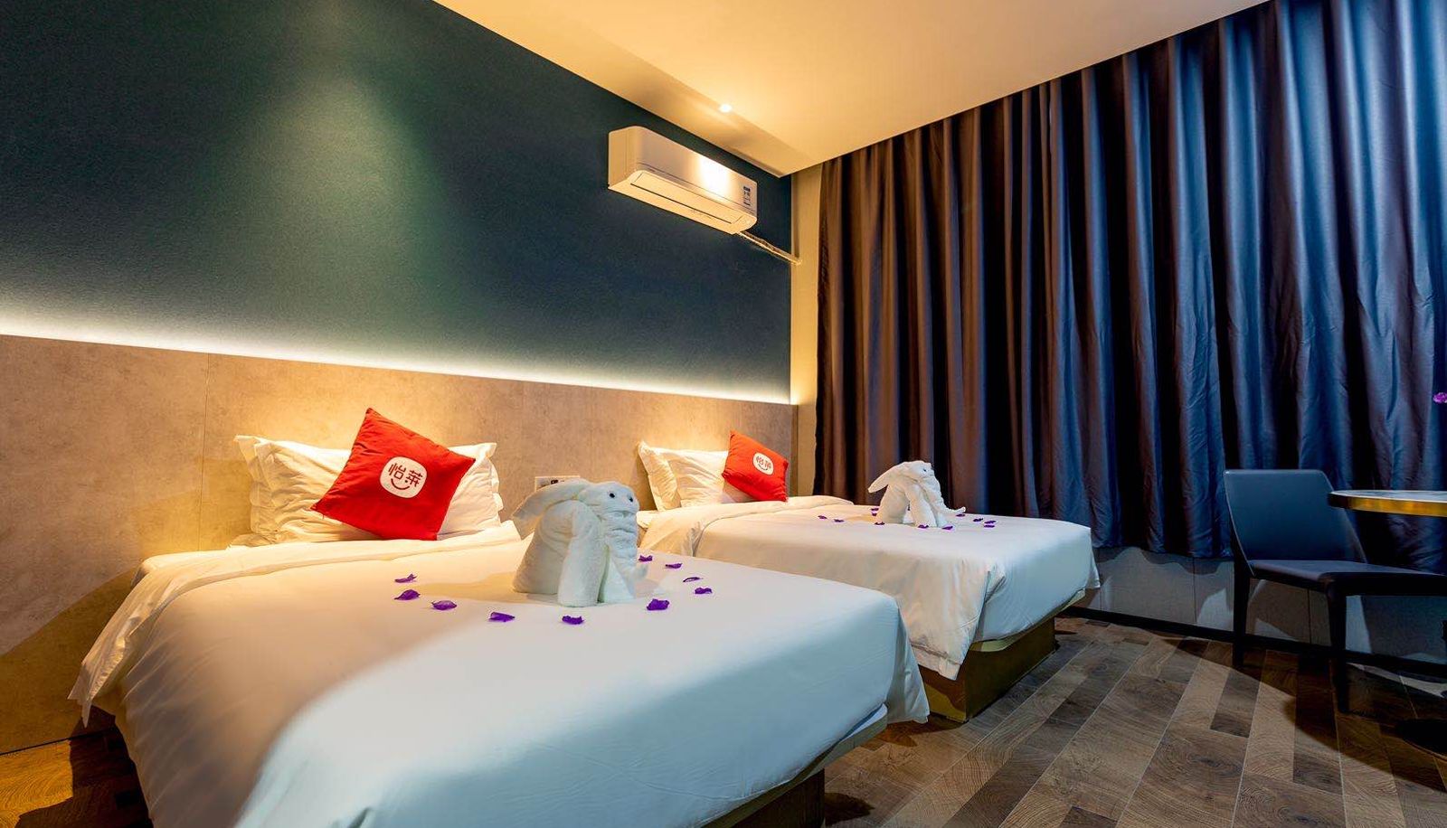 Zimmer - Yilai Jiangyin Huashi town Feima Water City Hotel