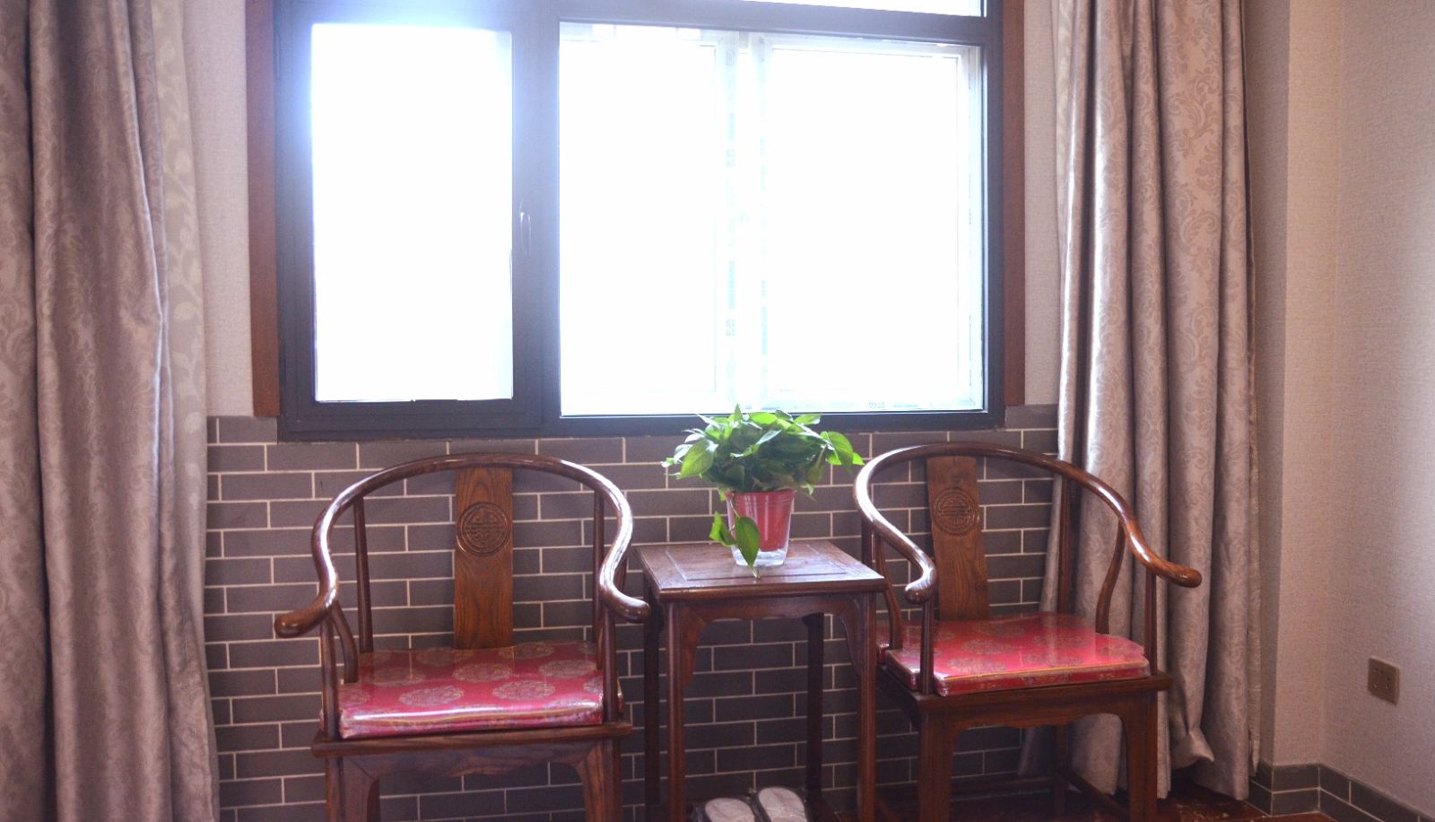 Zimmer - Yilai boutique Xi'an Xiaozhai Datang never Night City Hotel