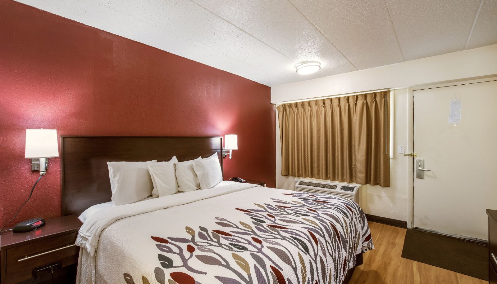 Zimmer - Red Roof Inn Saginaw - Frankenmuth
