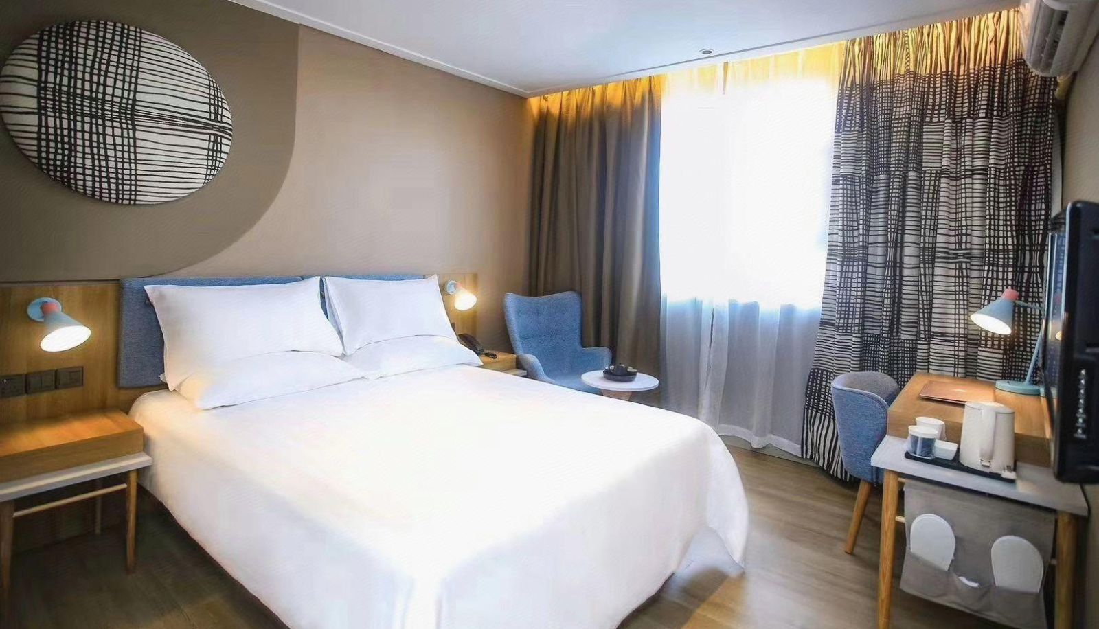 Business-Zimmer - Home Inn · Neo (Maoming High Speed Railway Station Store)