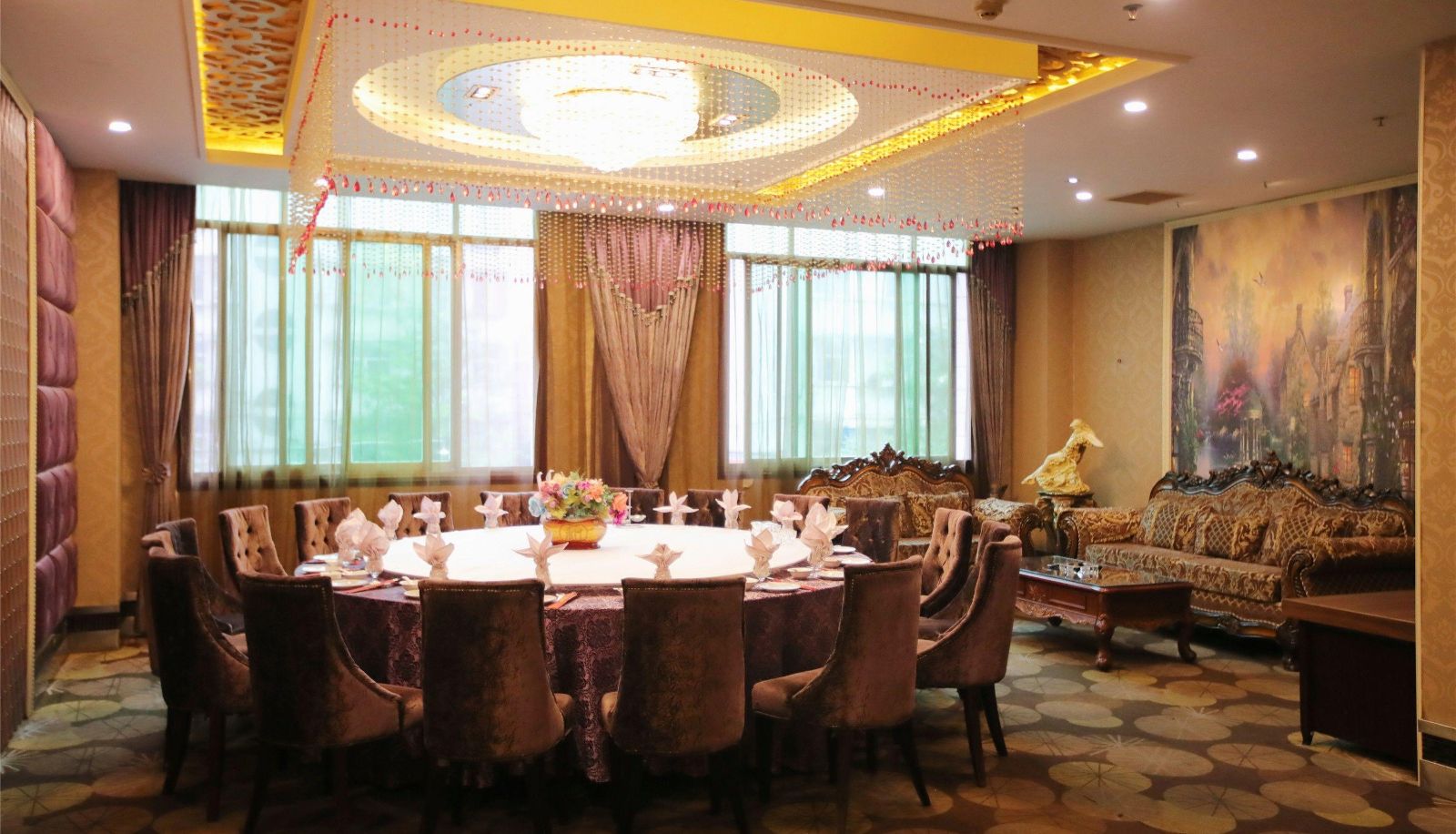 Hotel outdoor area - Liuhe Hotel