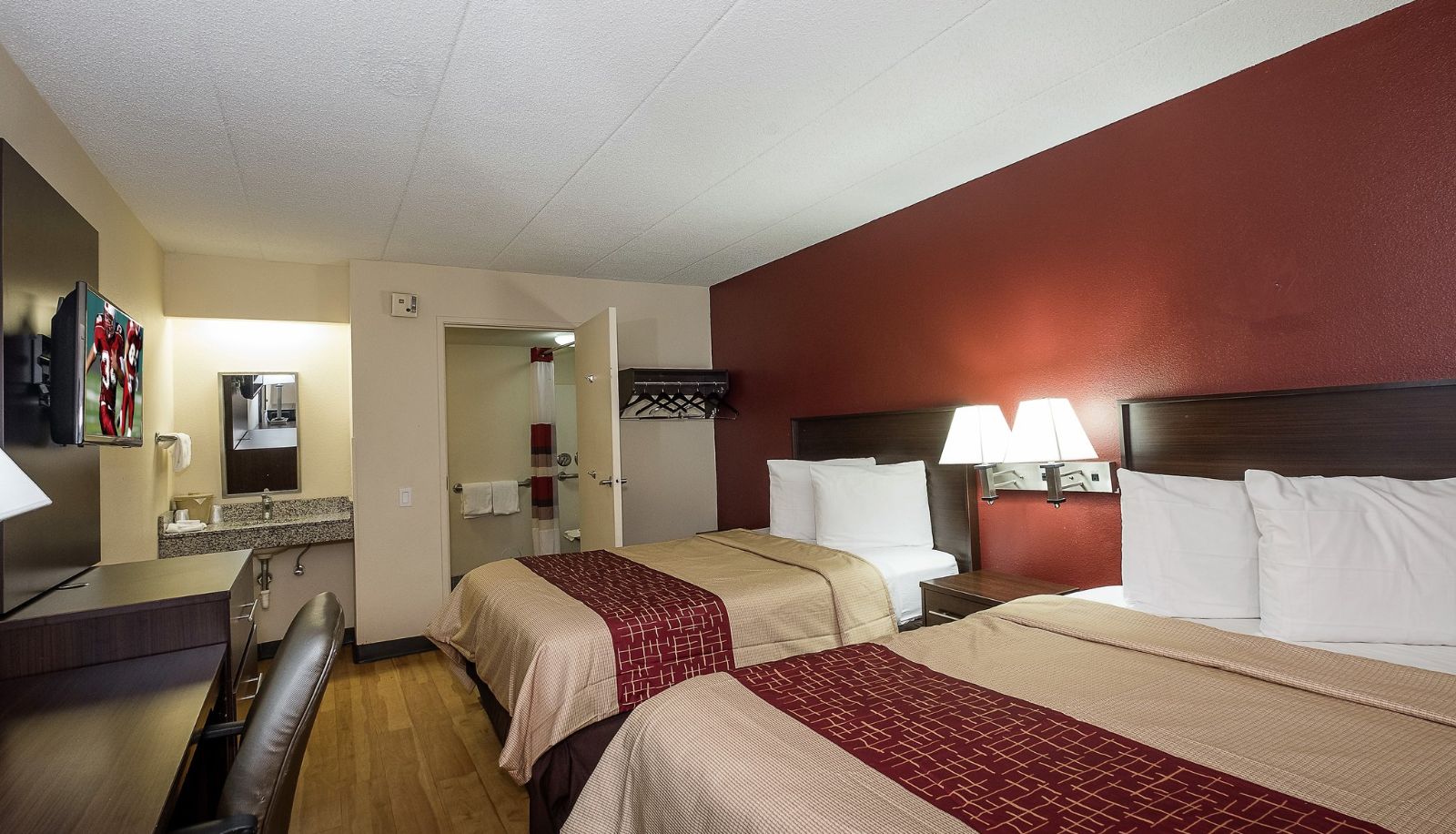 Room - Red Roof Inn Columbus East - Reynoldsburg