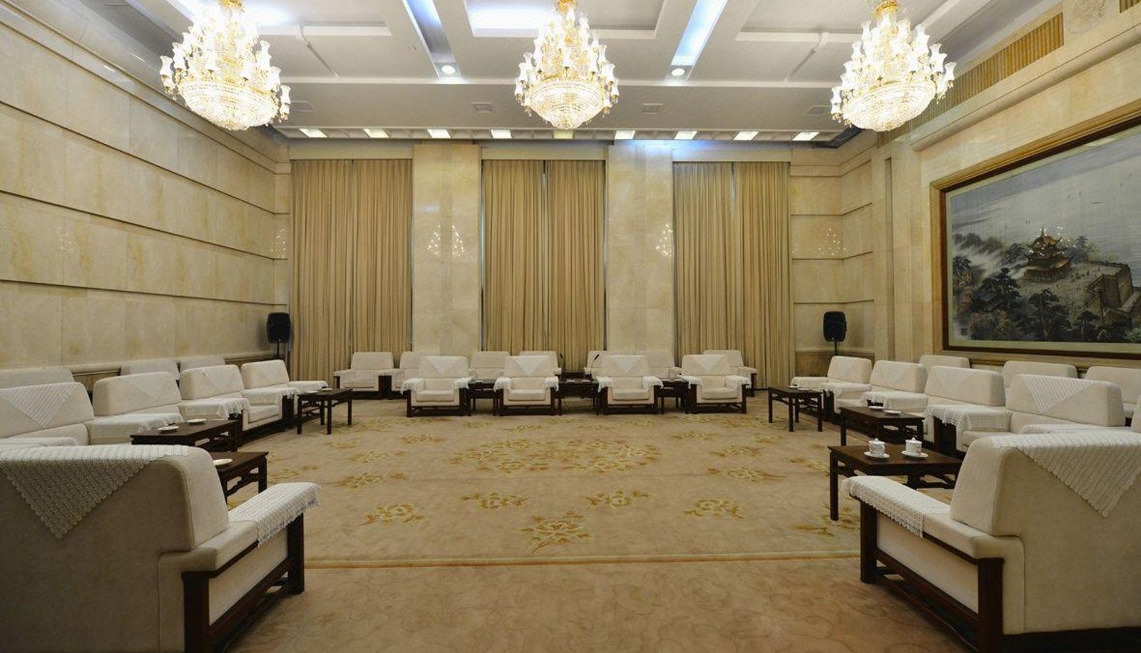Zewnętrzna część hotelu - Nine hotels