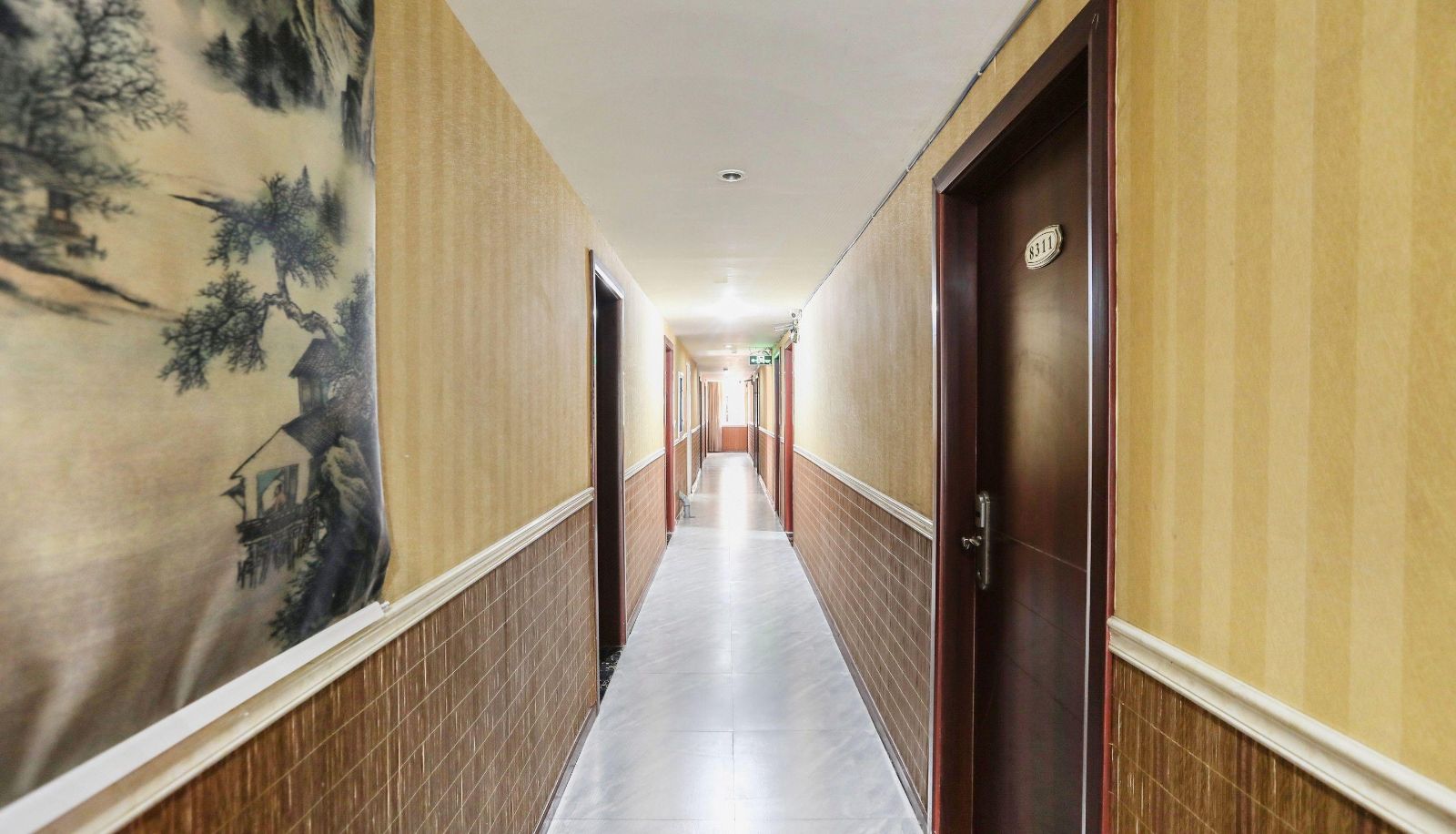 Area esterna dell'hotel - Kaiyang Holiday Inn