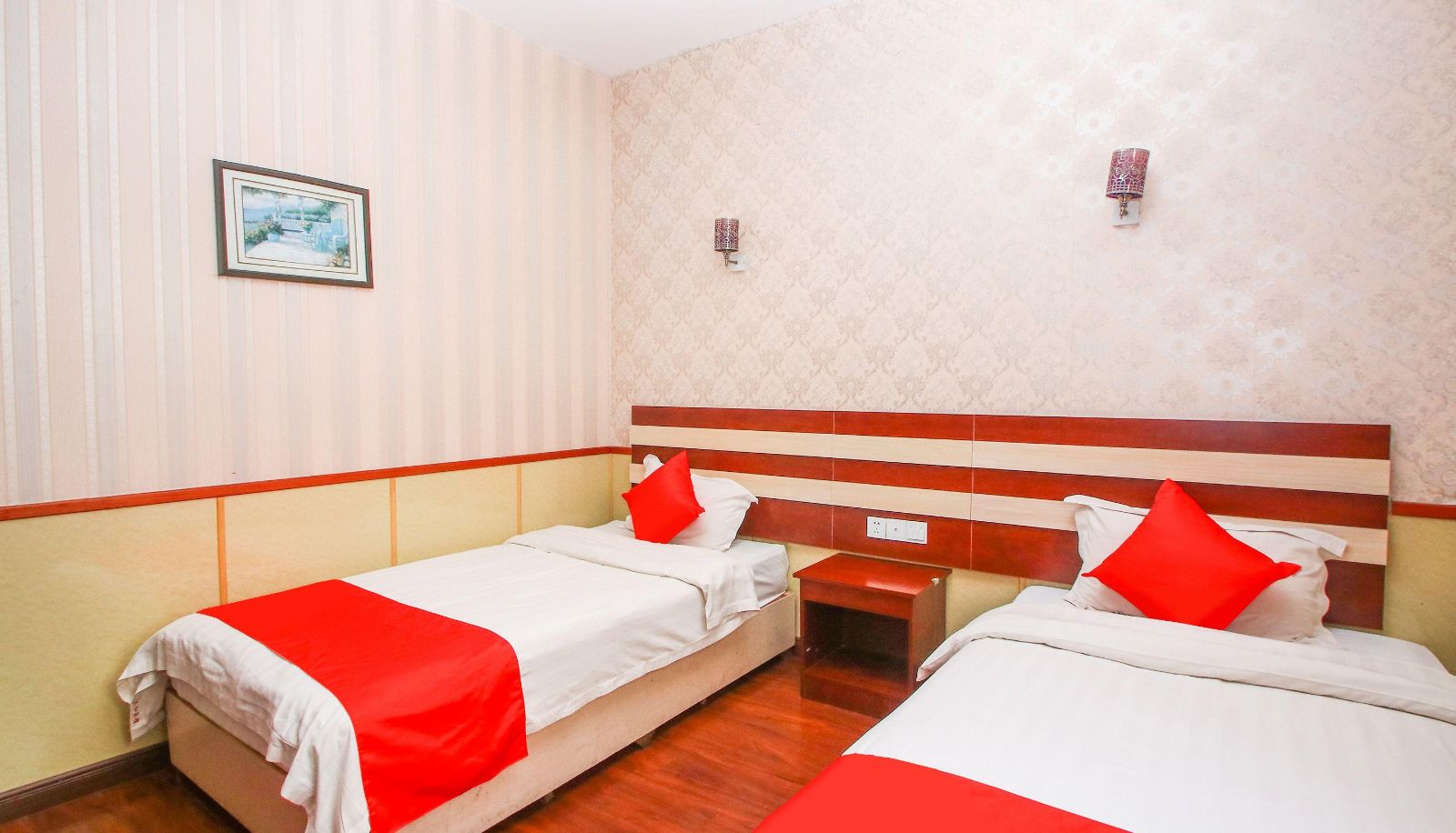 Business room - Sanhe Hotel (Yidaohezhong Road Branch)