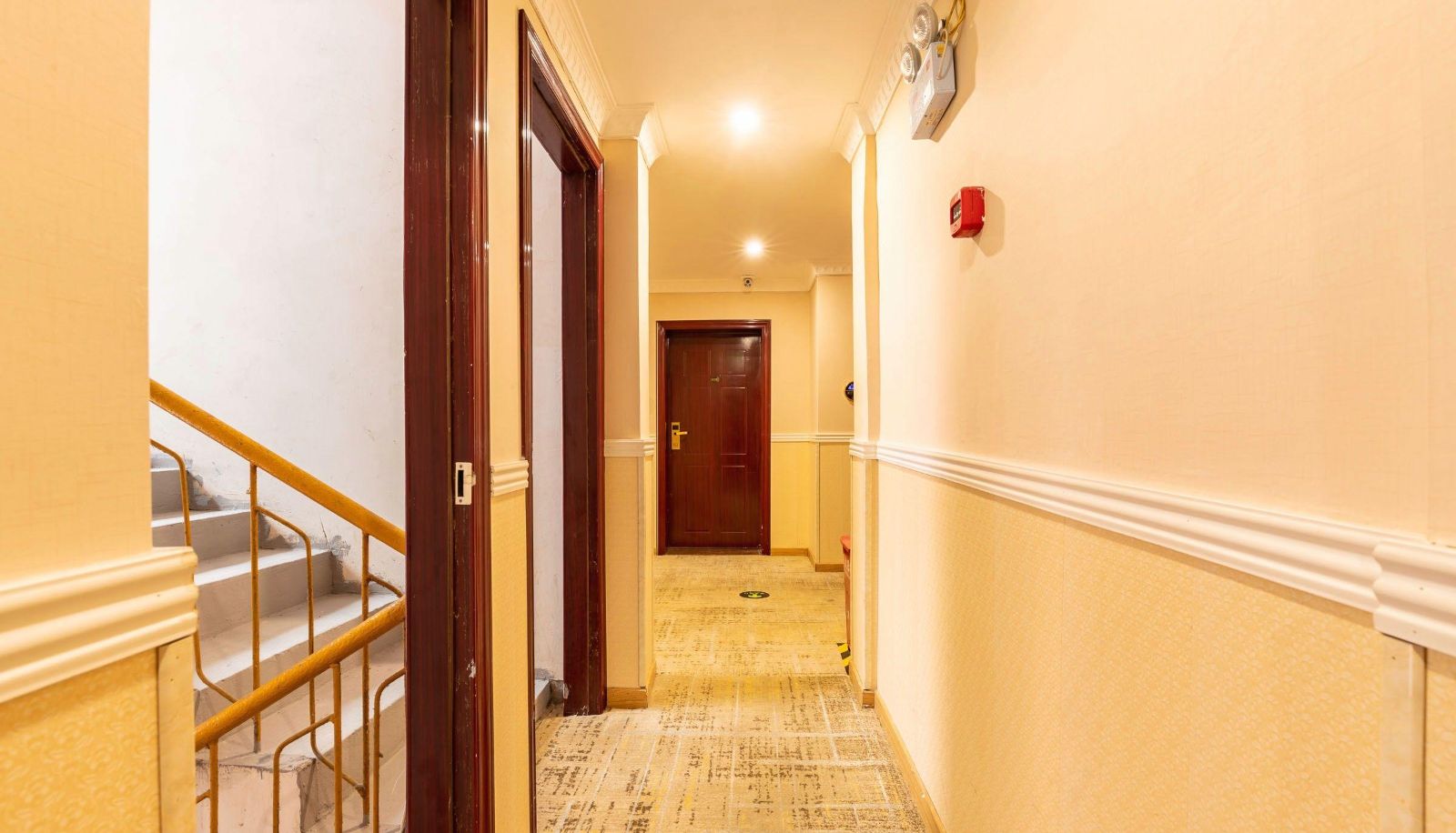 Zewnętrzna część hotelu - 88 Business Hotel (Jinjiang Road Branch)