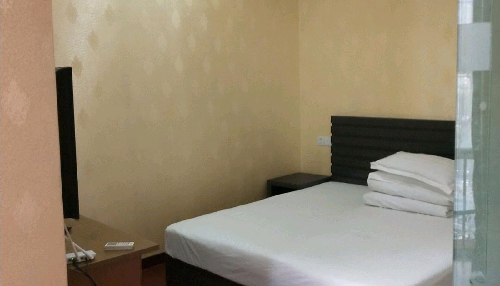 Business room - Yijia Business Hotel