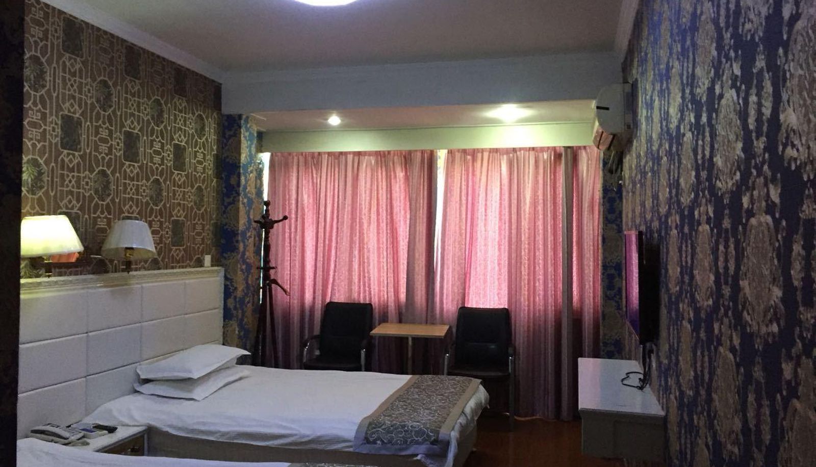 Kamer - Fulihua Business Hotel