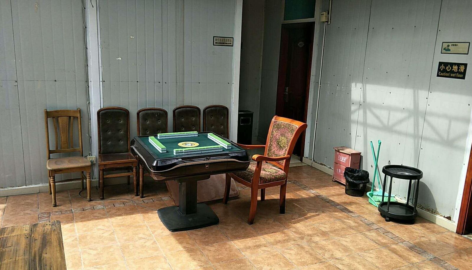 Hotel outdoor area - Hejia Business Hotel