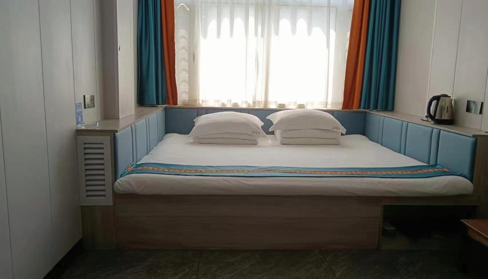 Kamer - Yueteng Business Hotel