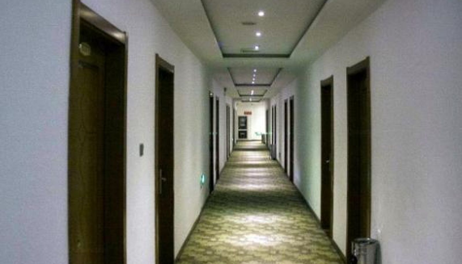 Hotel outdoor area - Junkeyuan Business Hotel