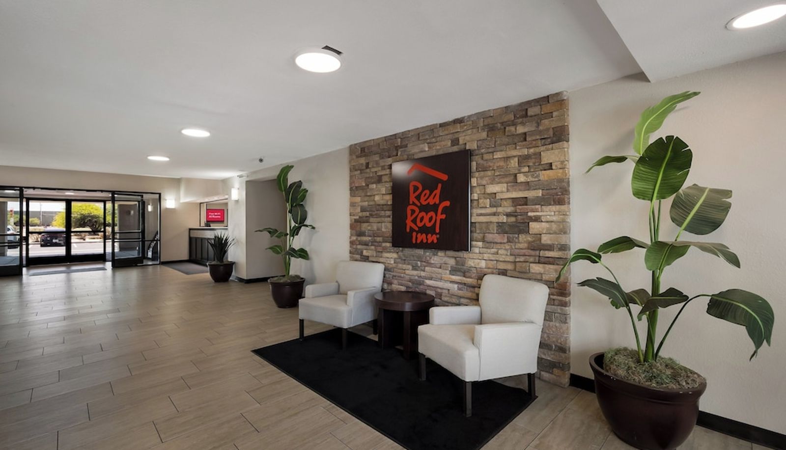 Hal - Red Roof Inn Tucson North - Marana