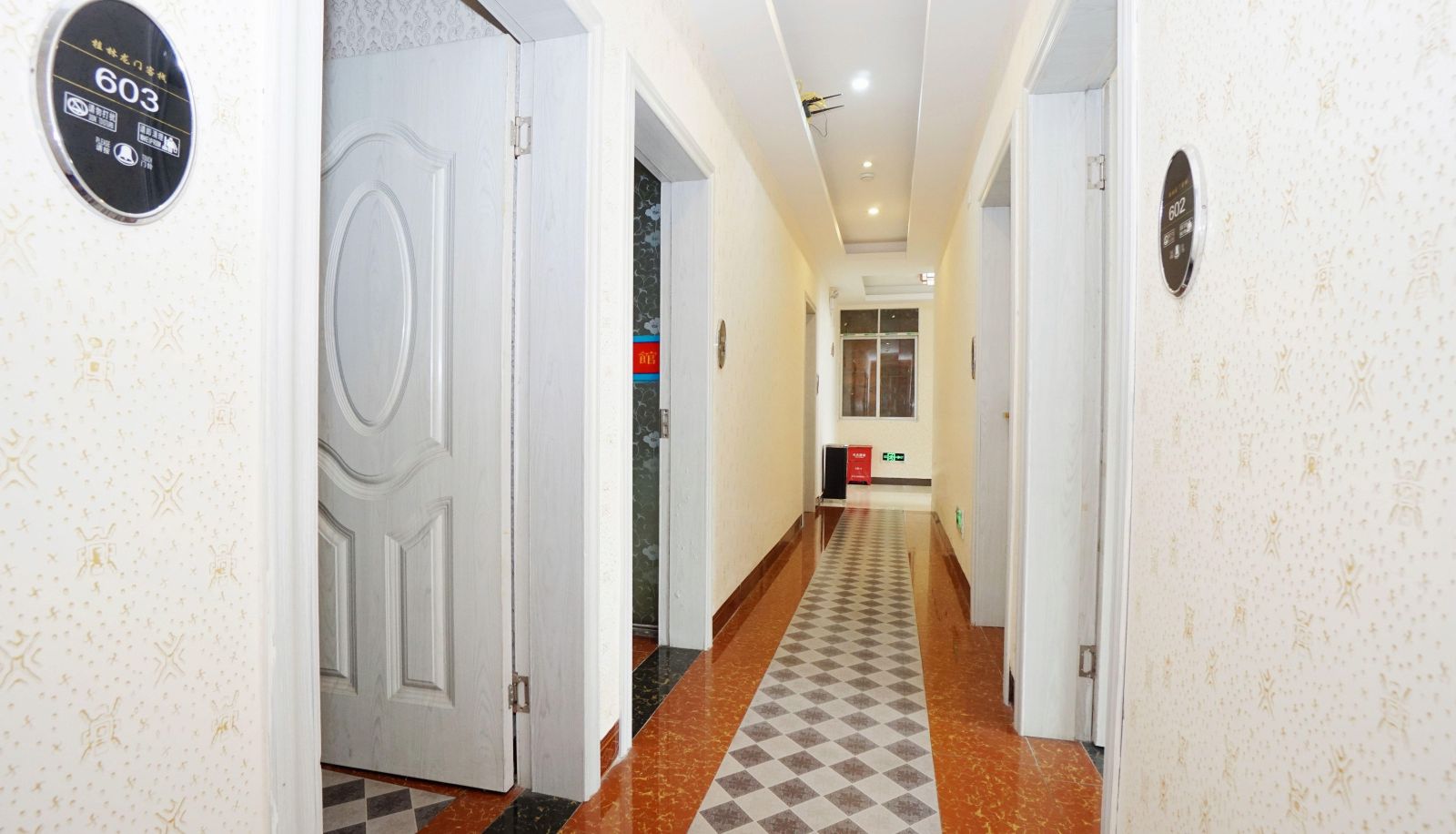 Buitenruimte van het hotel - New Longmen Hotel (Guilin University of Electronic Science and Technology Branch)