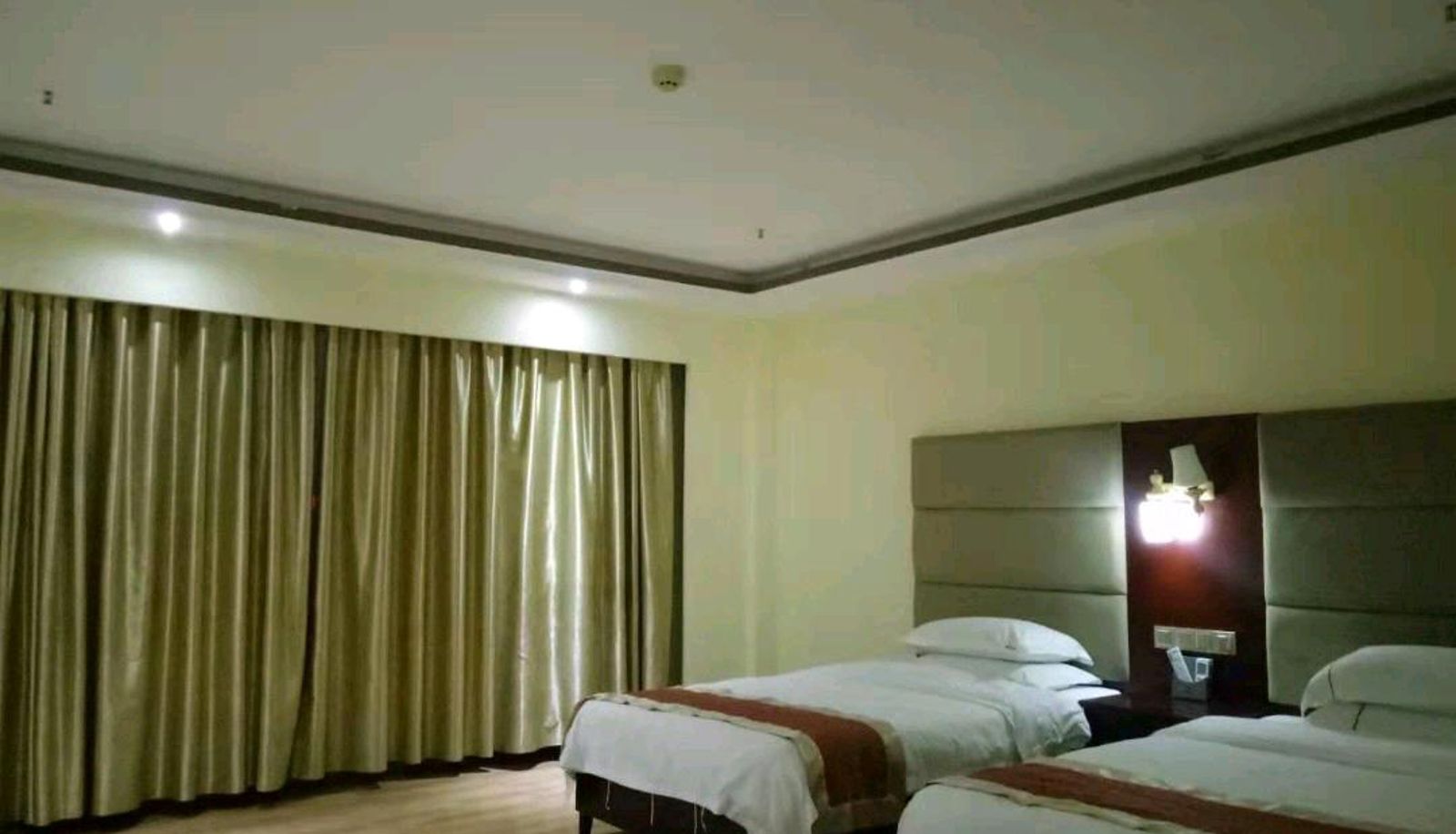 Zimmer - Xuyang Tian Business Hotel