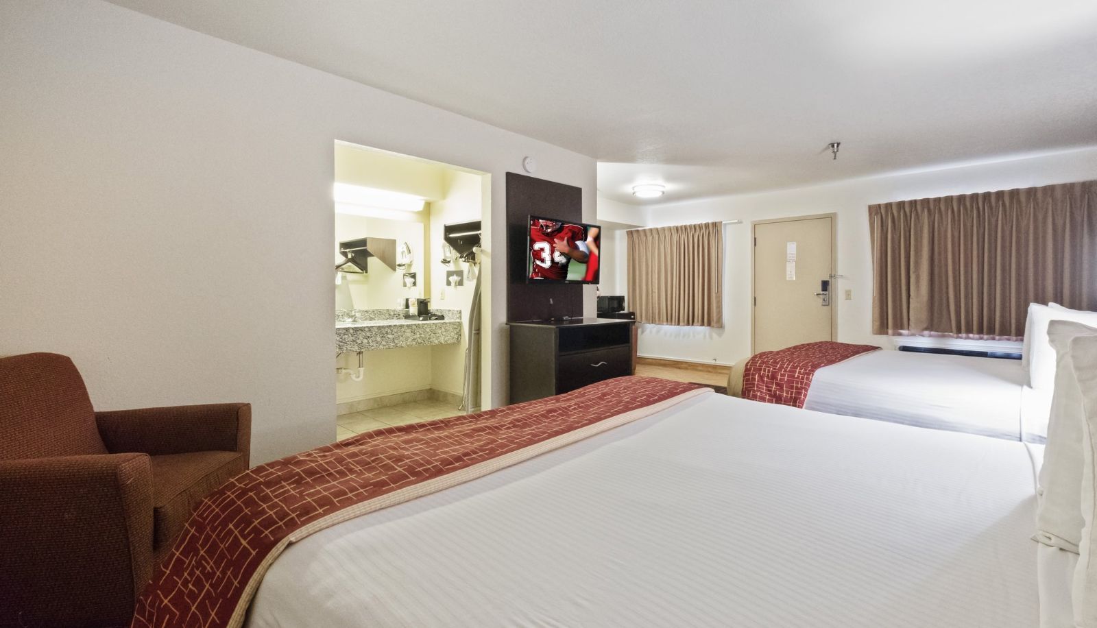 Zimmer - Red Roof Inn Oklahoma Airport - I-40 W/Fairgrounds