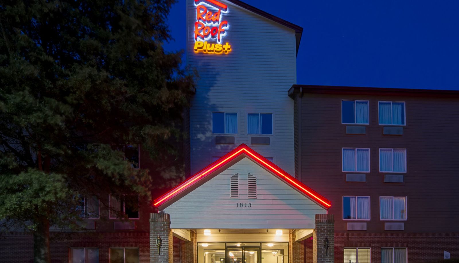 Info - Red Roof PLUS+ Raleigh Downtown - NCSU/Conv Center
