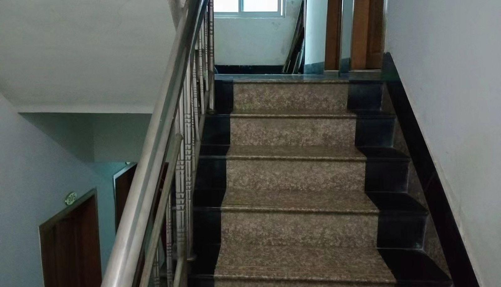 Zewnętrzna część hotelu - Chuncheng Hotel