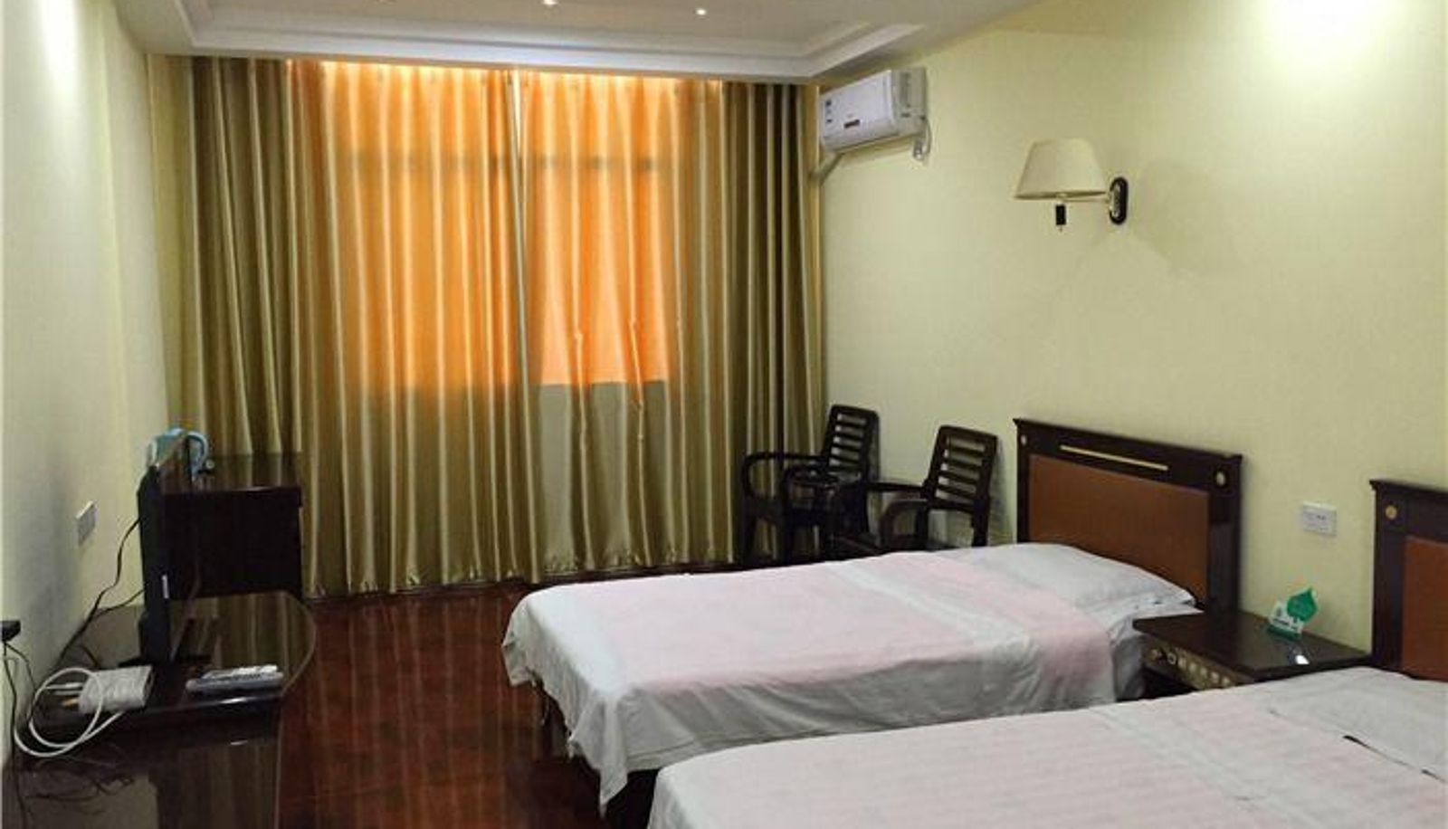 Chambre Business - Enshi Hongnongyuan Hotel