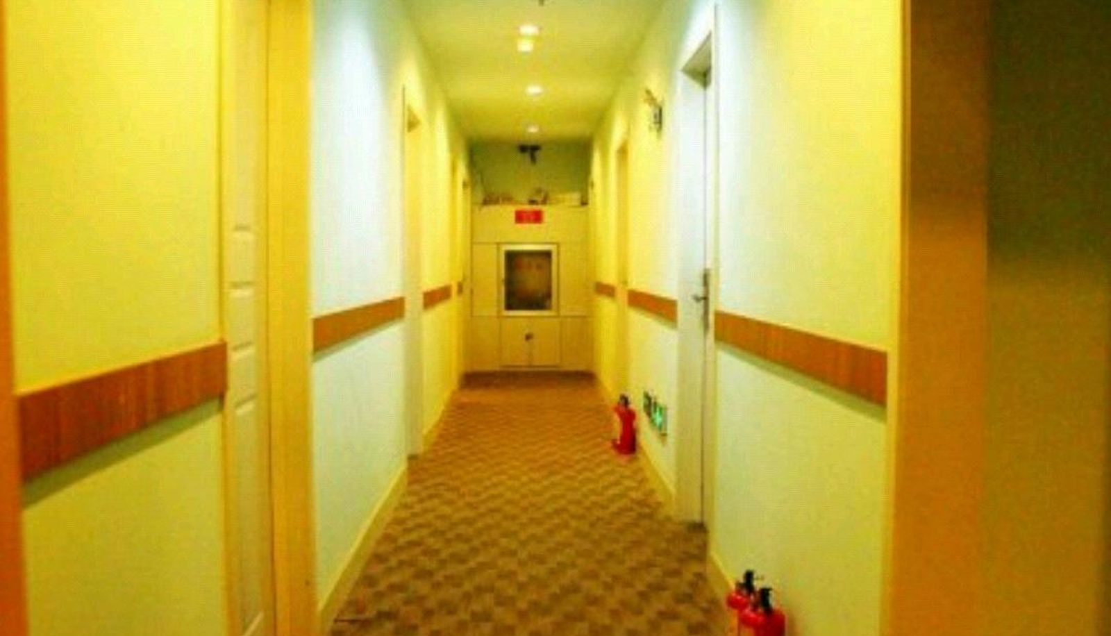 Zewnętrzna część hotelu - Youke Hotel