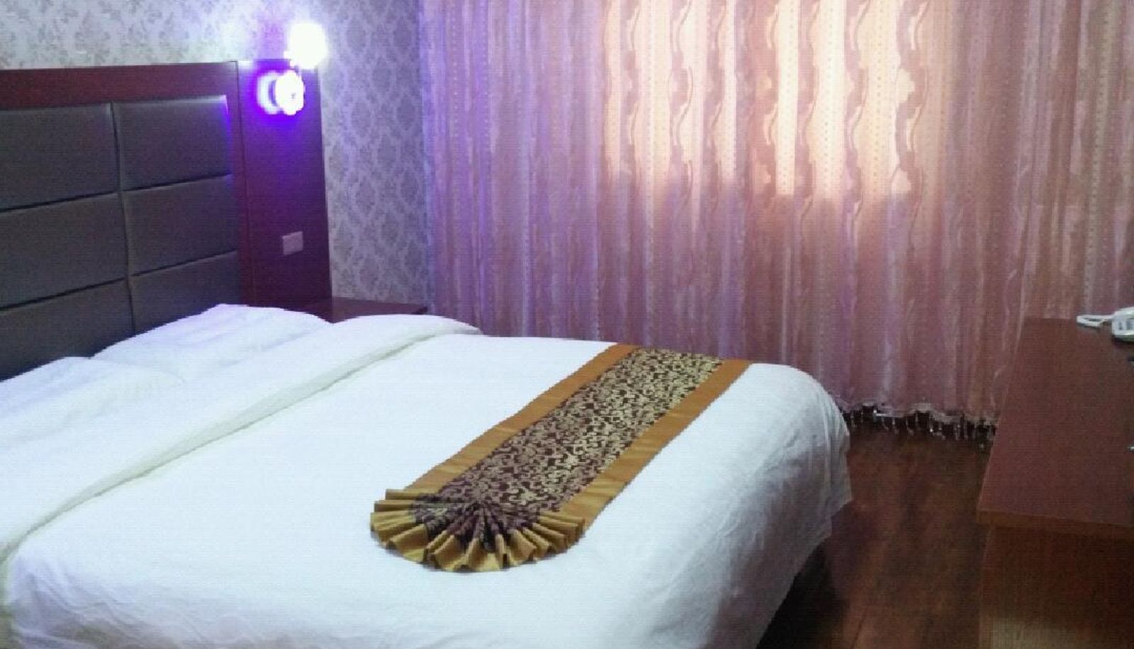Habitación corporativa - One Family Hotel