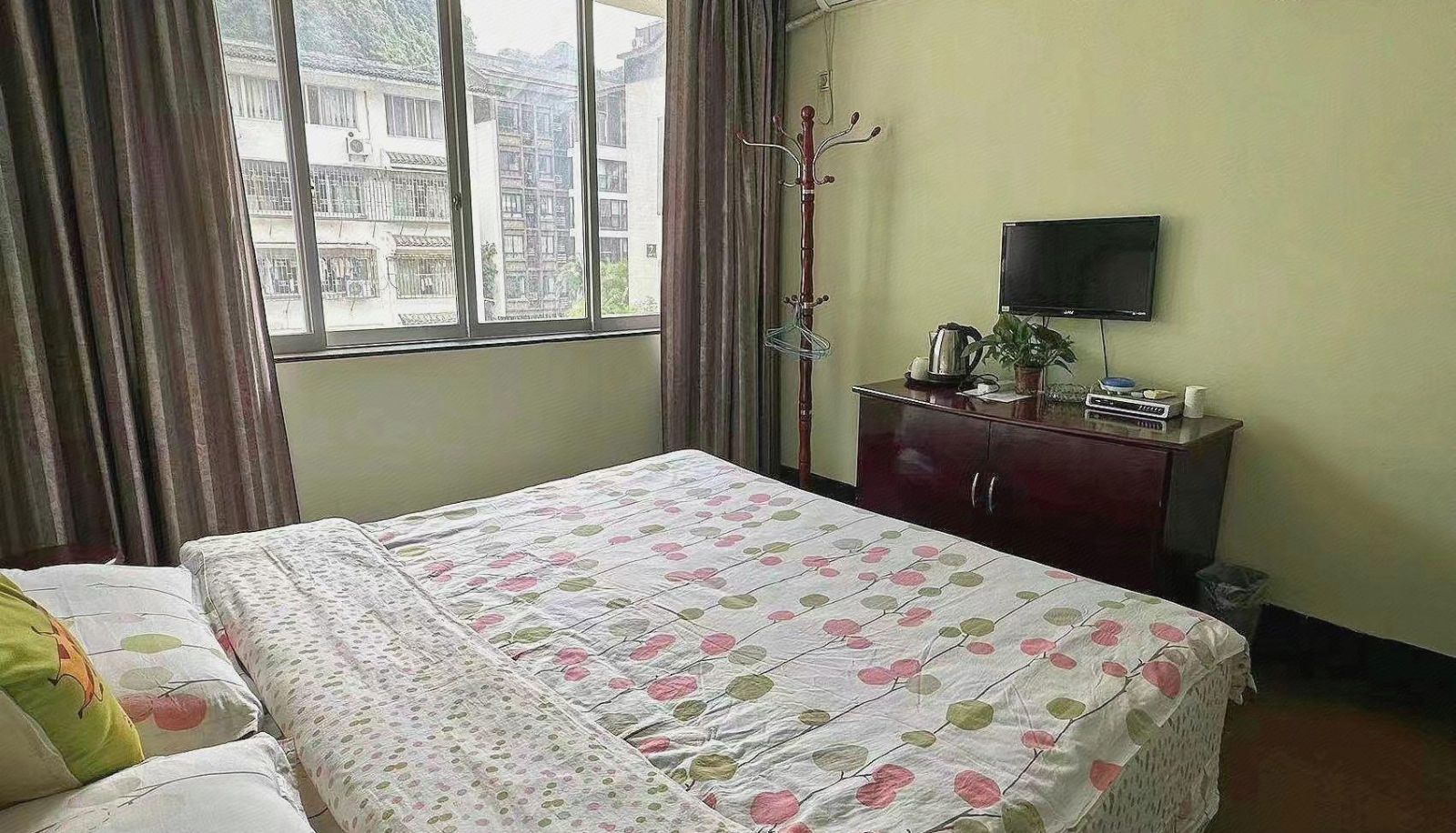 Kamer - Three Trees Hotel (Yangshuo West Street Branch)