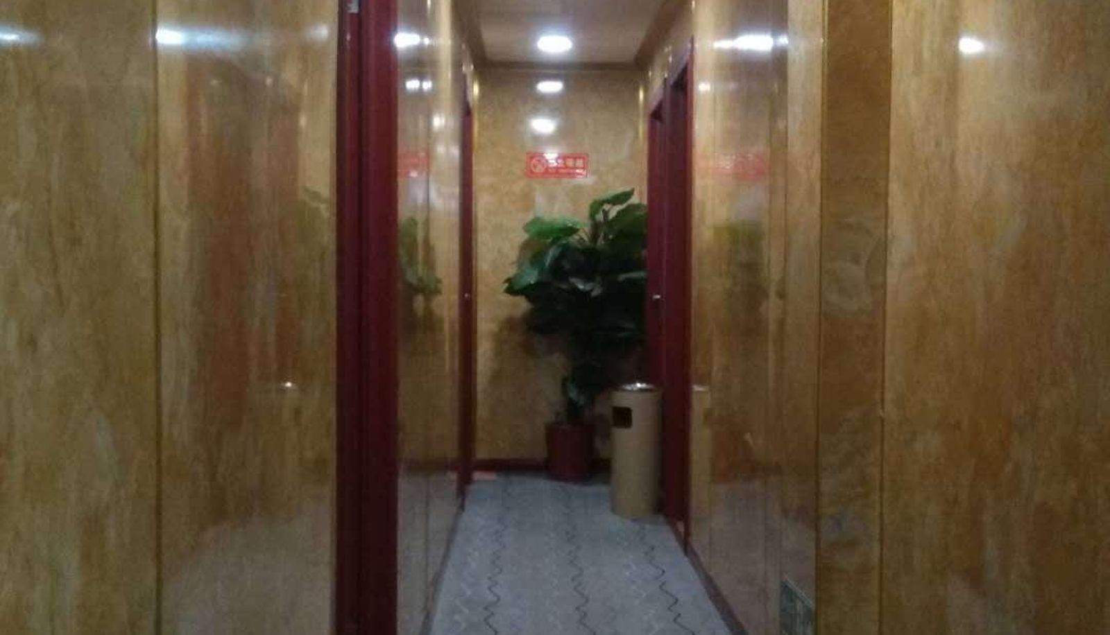Hotel Außenbreich - Huawei Hotel (Golden Eagle Branch)
