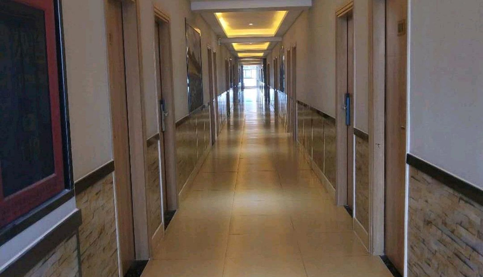 Area esterna dell'hotel - Dongyuan Business Hotel