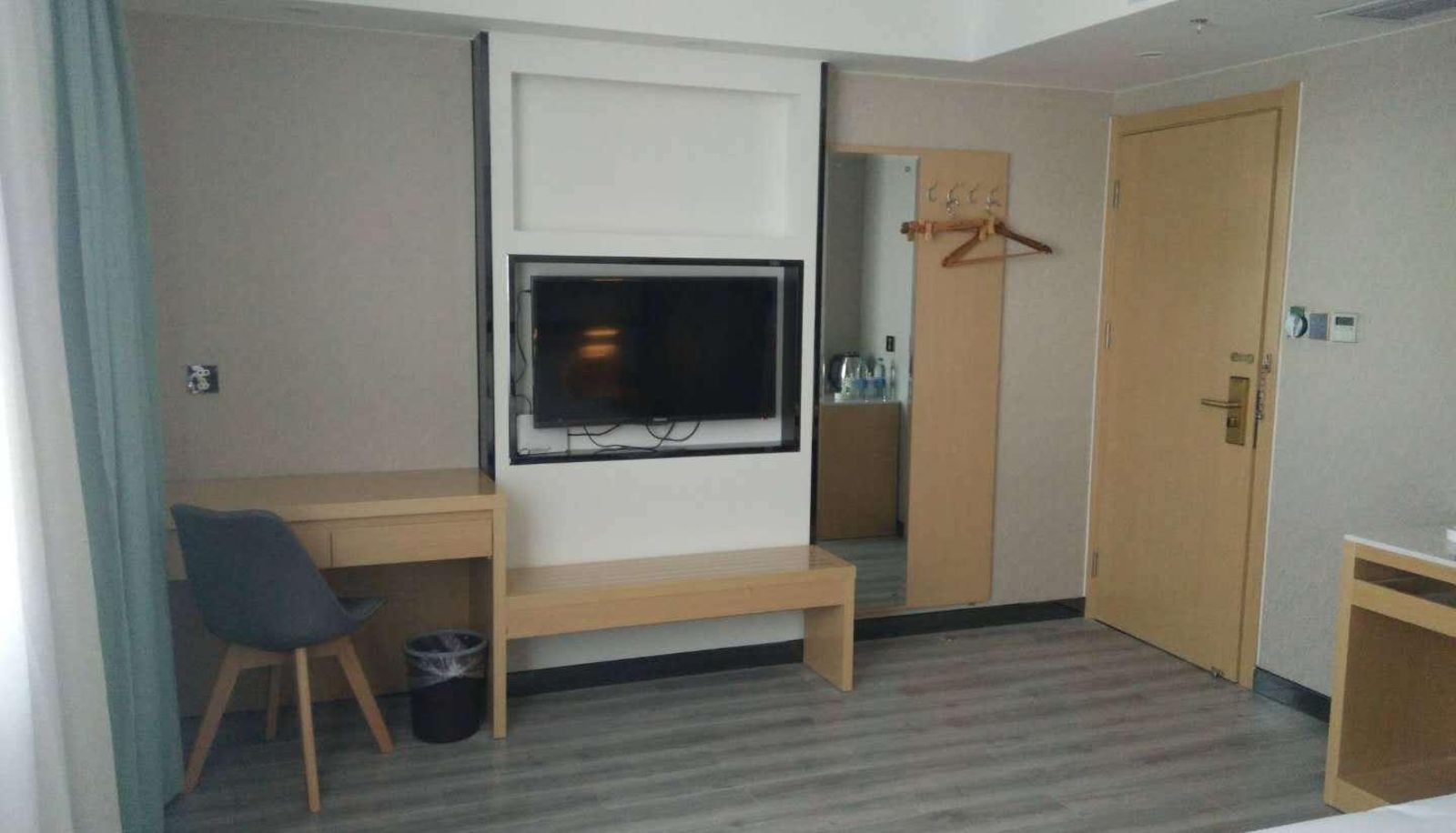 Camera business - Nanjing) Green Alliance Hotel (Wende Road Subway Station Branch of Audit University in Pukou District
