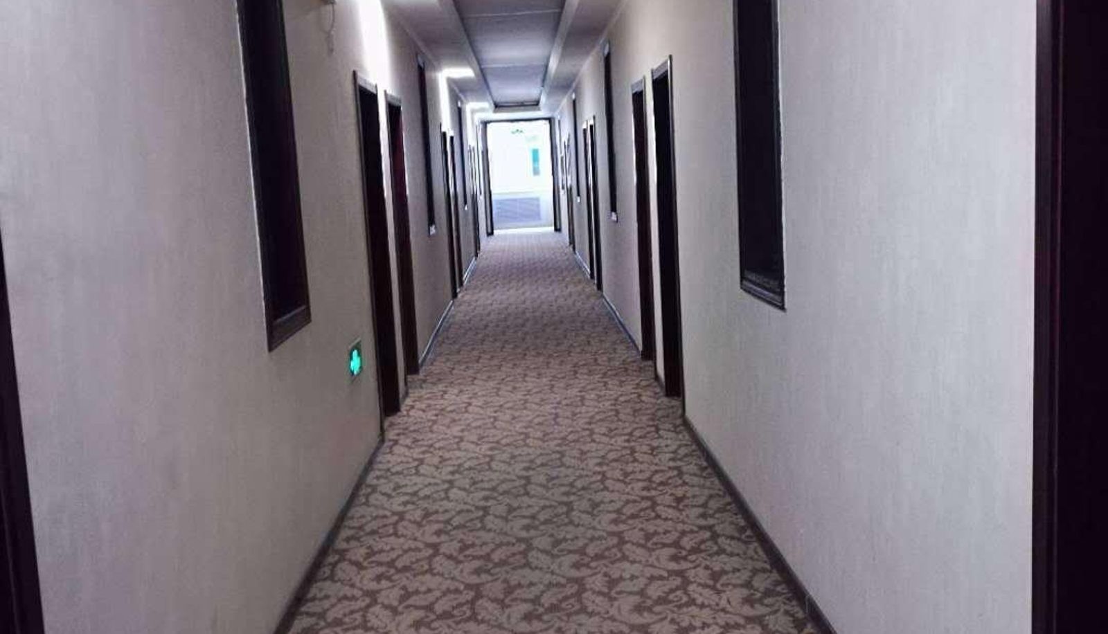 Yixinyuan Hotel