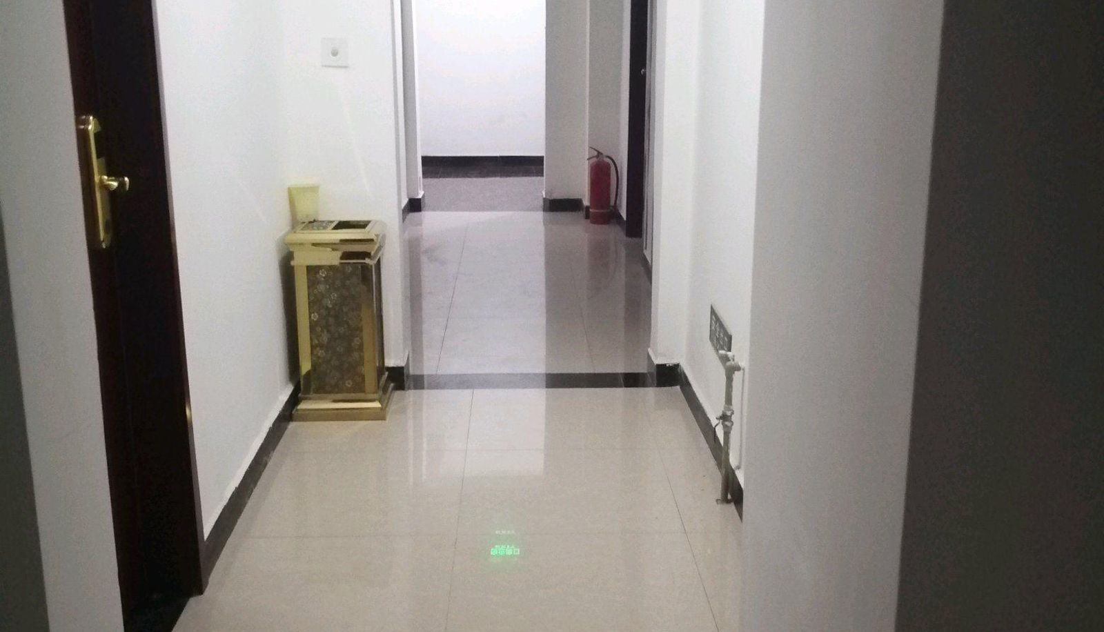 Zona exterior del hotel - Lujia Hotel