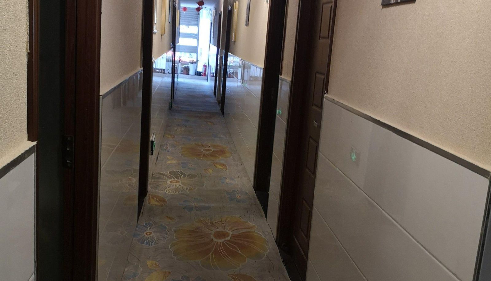 Area esterna dell'hotel - Jun'an Hotel (Xiangyang Railway Station Store)