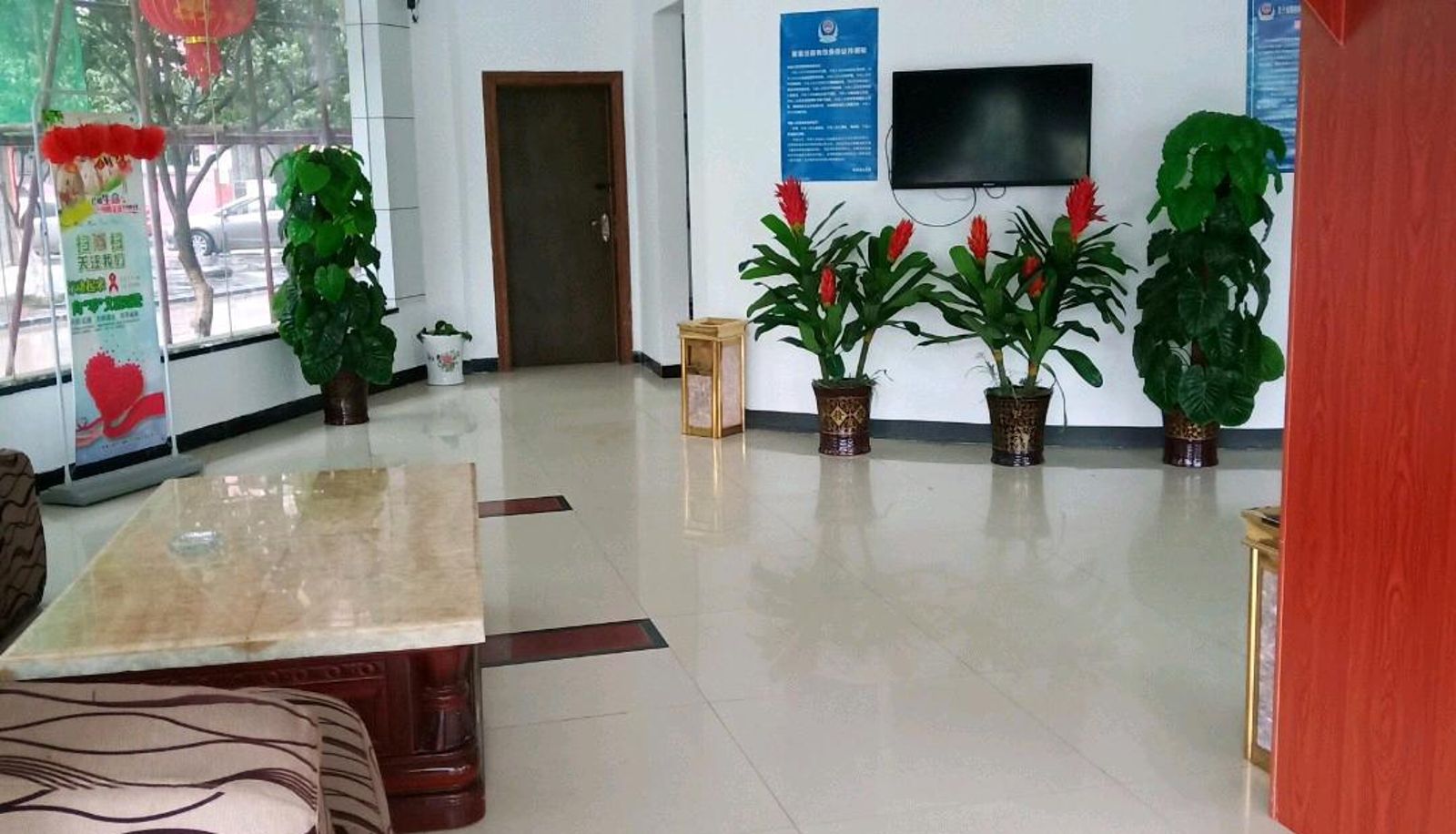 Zona exterior del hotel - Excellence Hotel