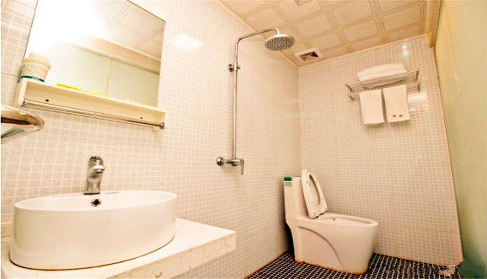 Zona exterior del hotel - Xingcheng Hotel